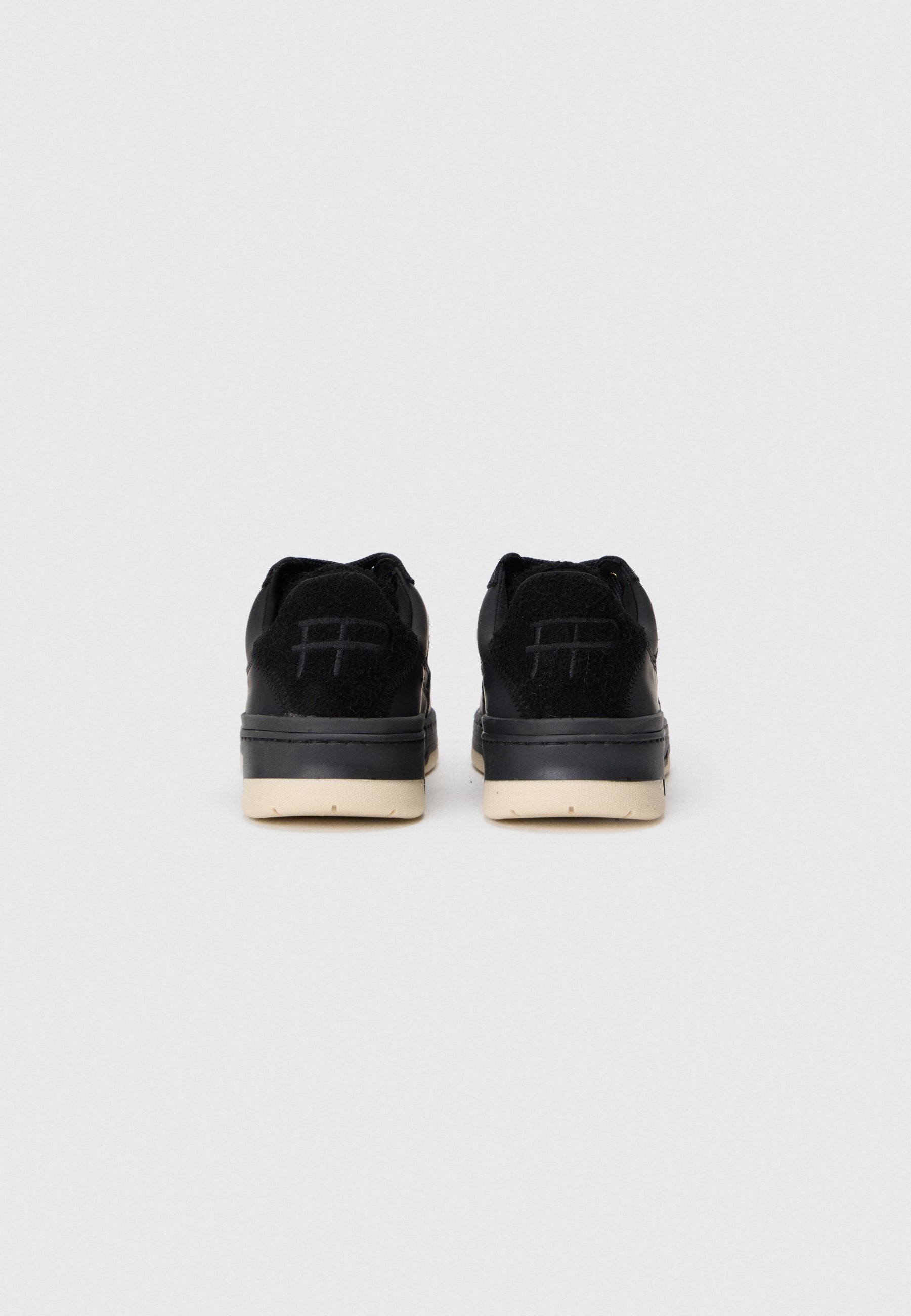 Filling Pieces CRUISER TECH FUZZ - Scarpe da ginnastica - nere