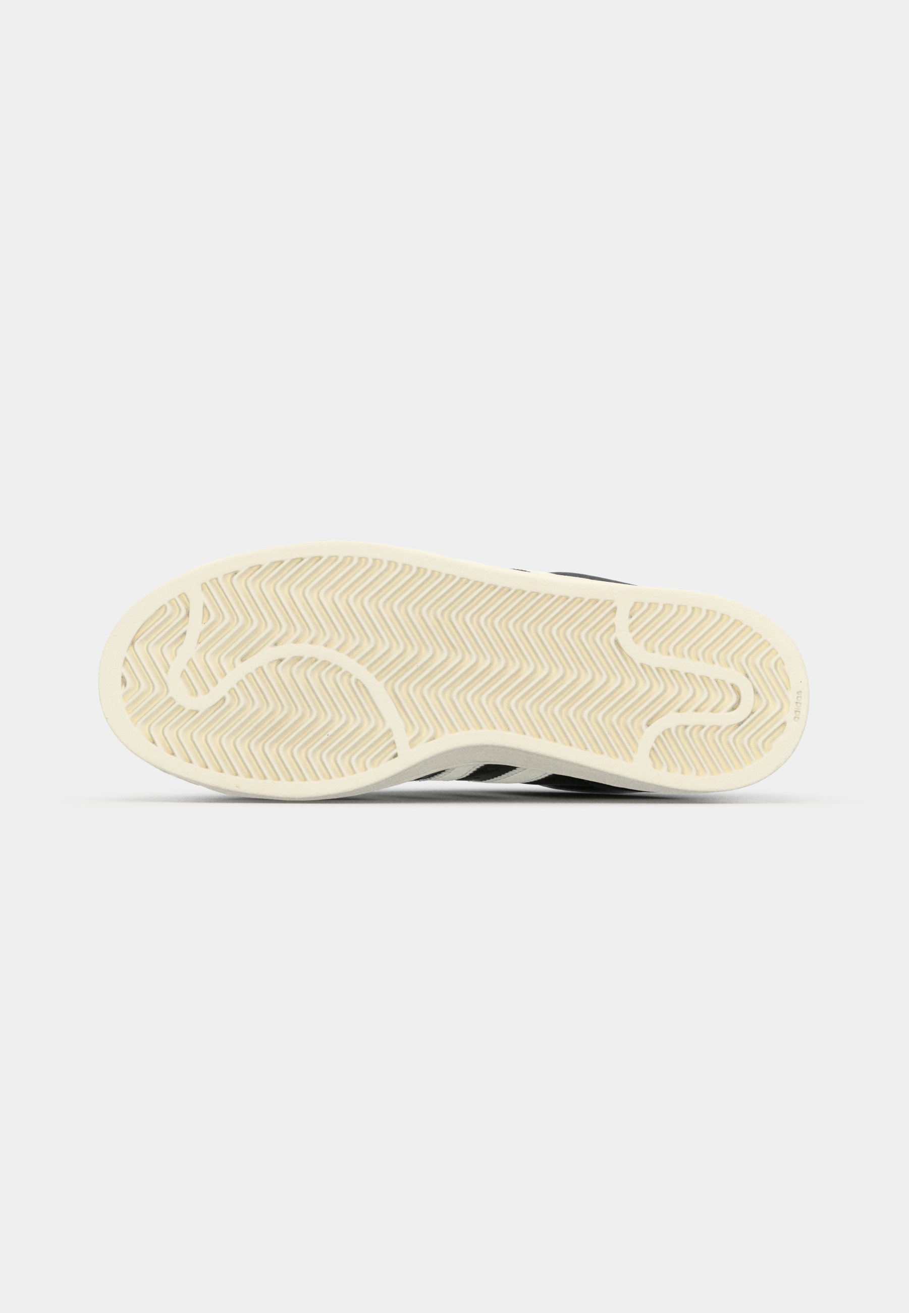 adidas Originalsi madala säärega tossud