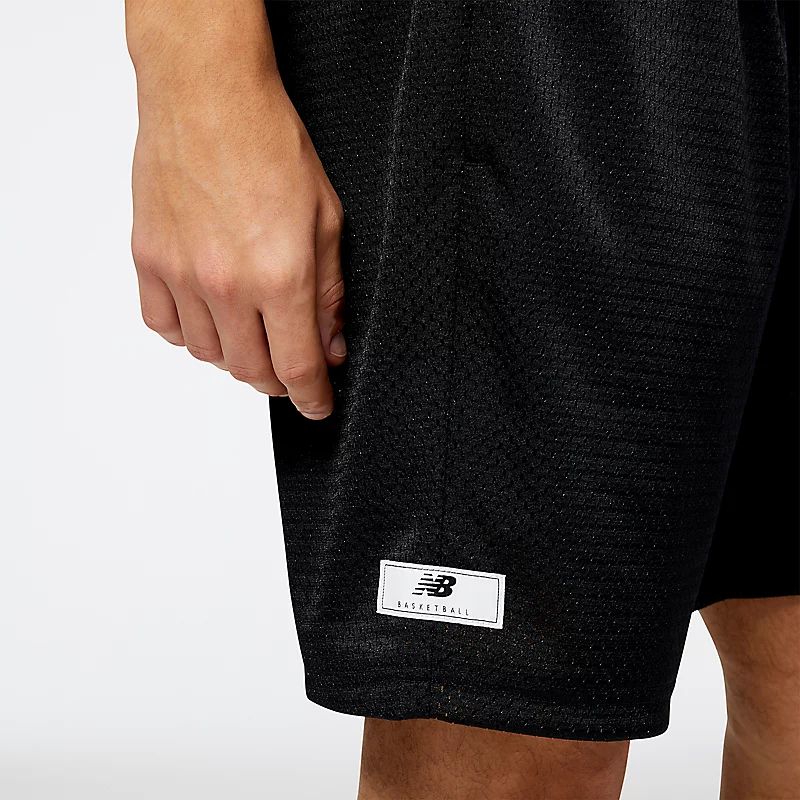 Męskie spodenki NB Hoops Essentials Fundamental - CZARNE