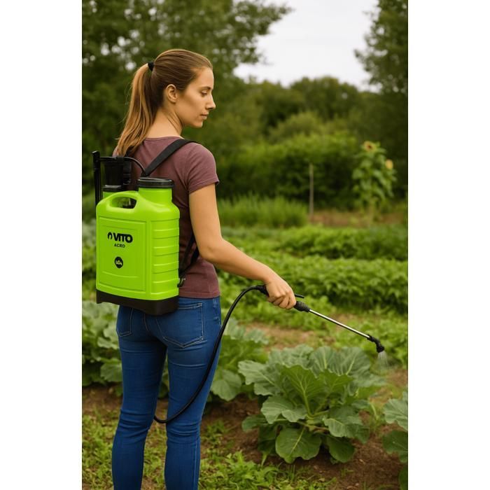 VITO 16L Hand Sprayer for Spraying and Jet Plants with Accessories, 3 Nozzles for Garden, Vegetable Garden, and Roofing