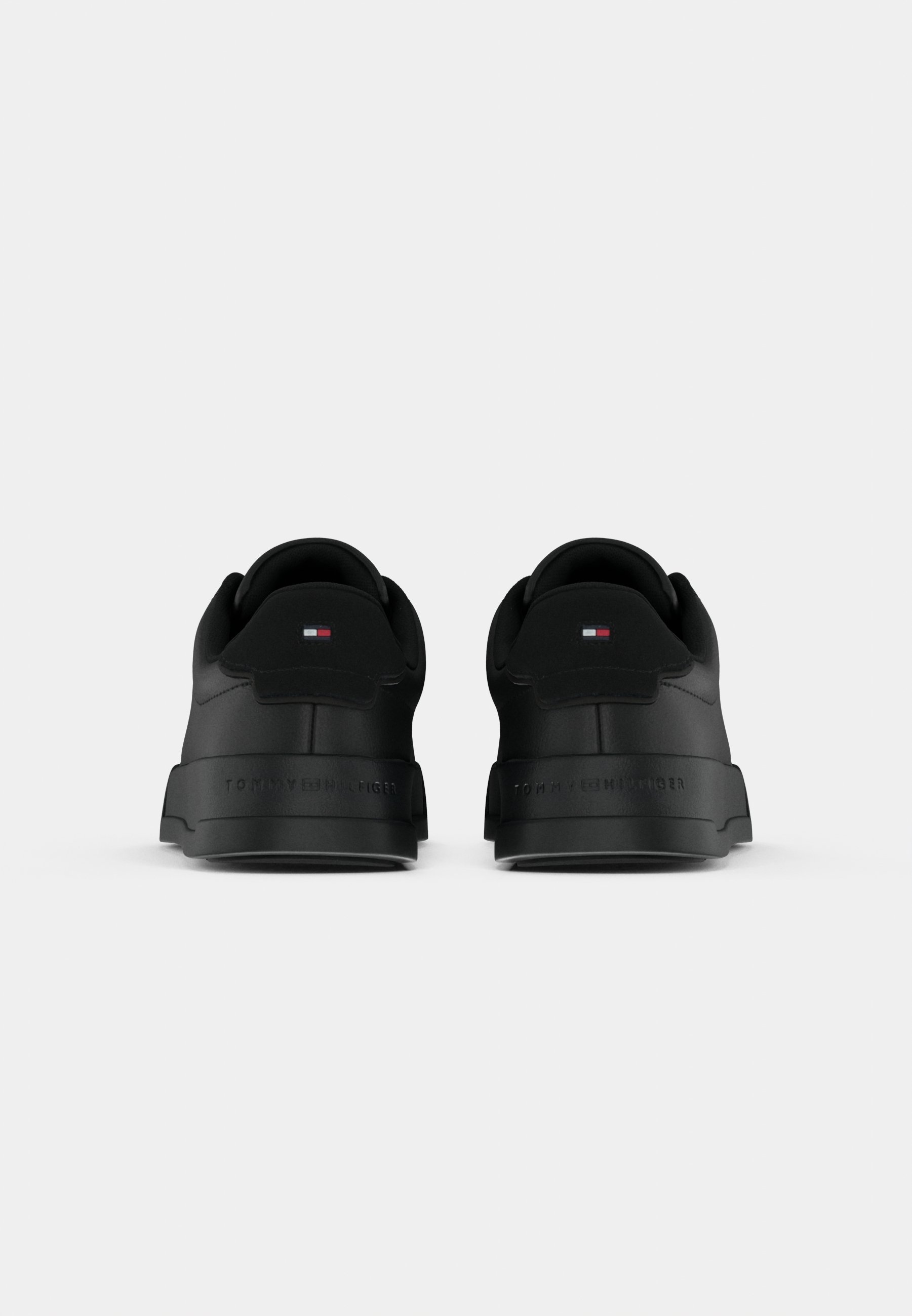 Tommy Hilfiger COURT DETAIL - Sneakers - zwart