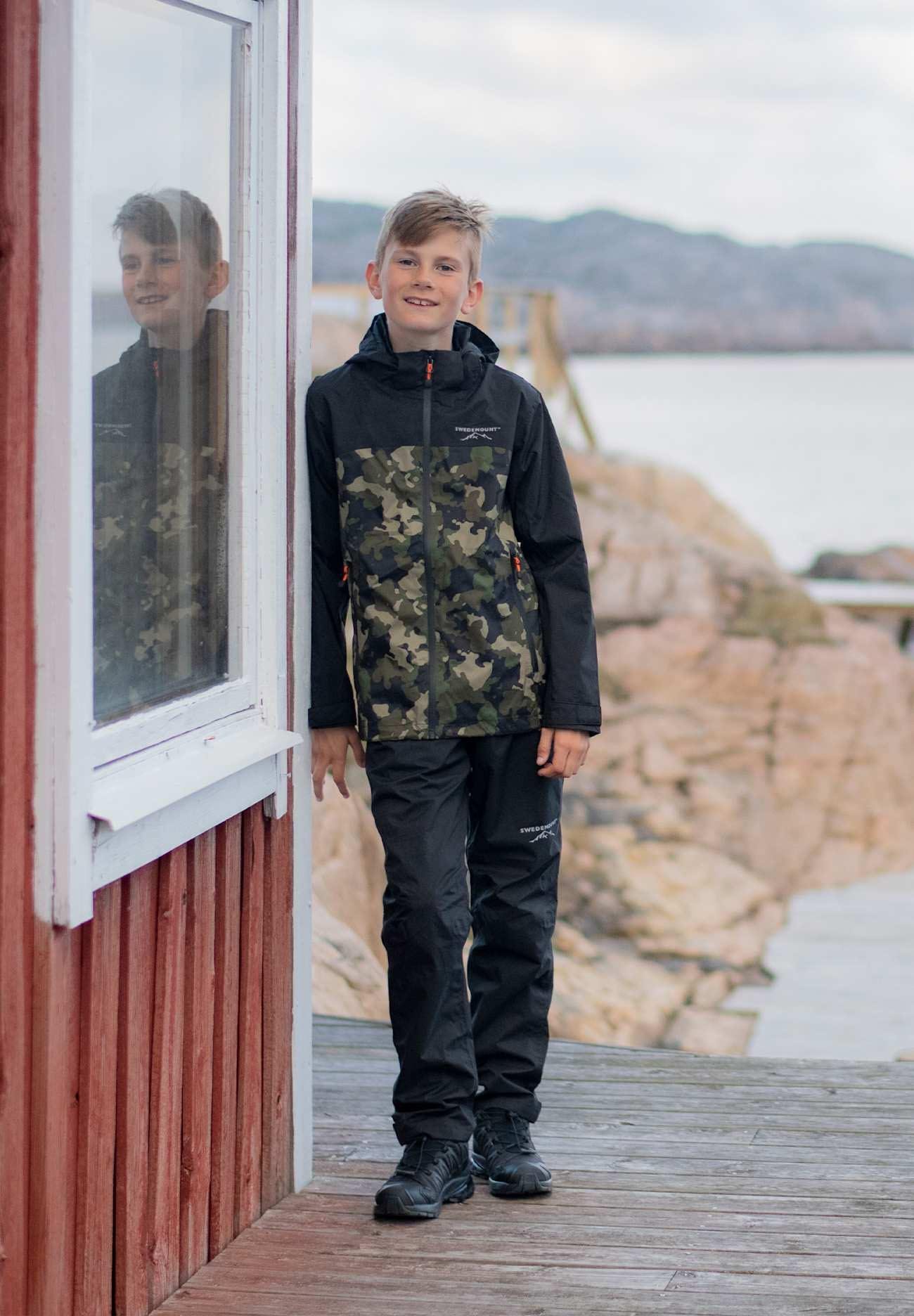 Swedemount BODÖ RAIN - Waterdichte jas - zwartgroene camouflage