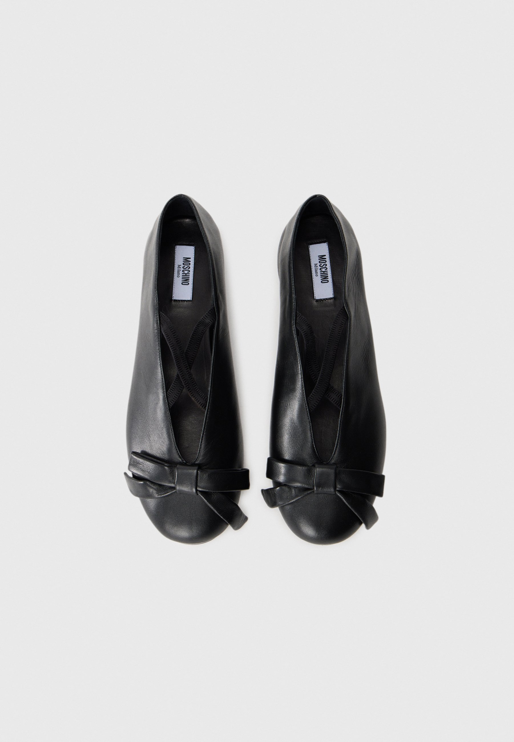 MOSCHINO Balerinacipők - fekete