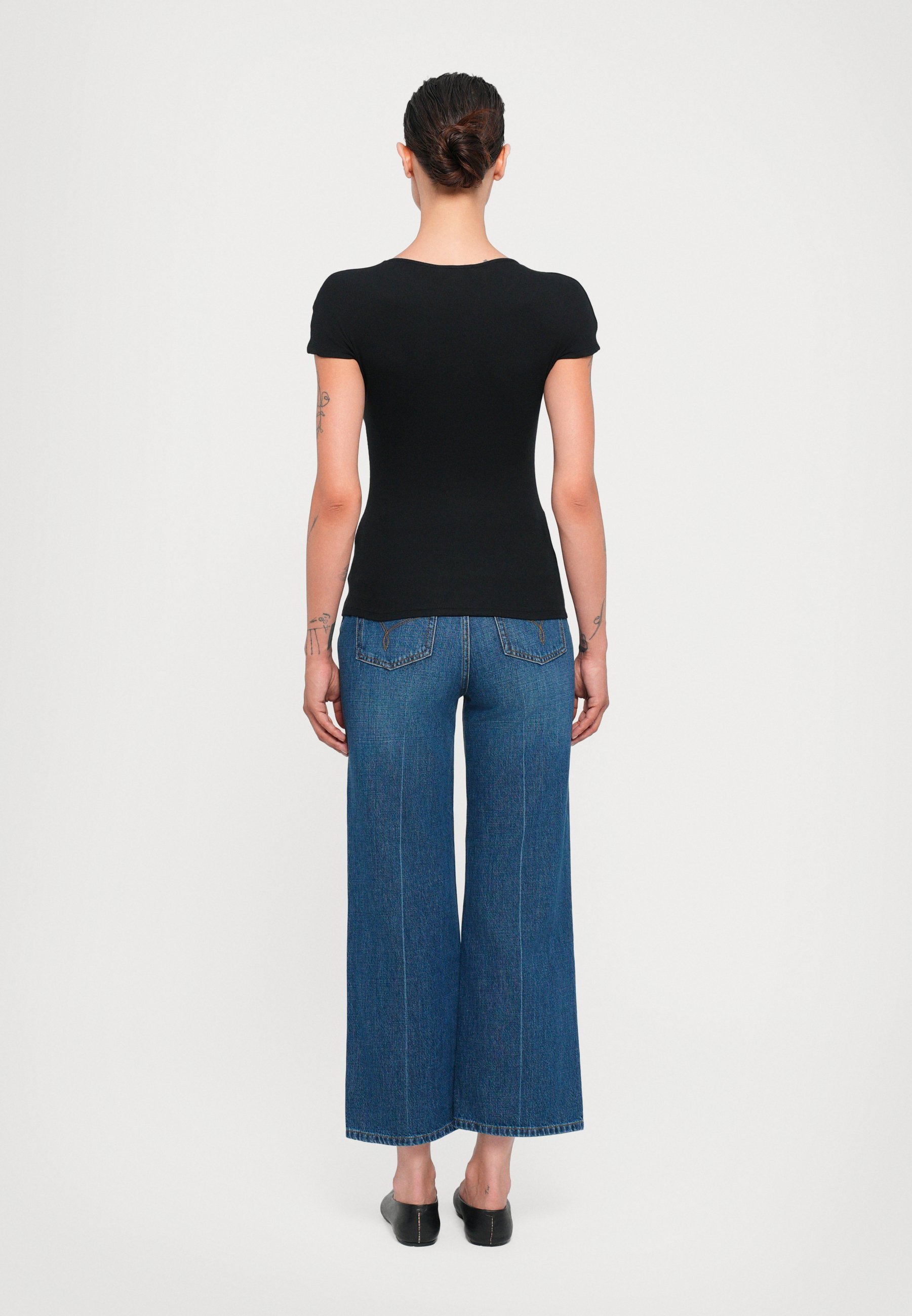 Rodebjer OTTA BODY - Camiseta básica - preta