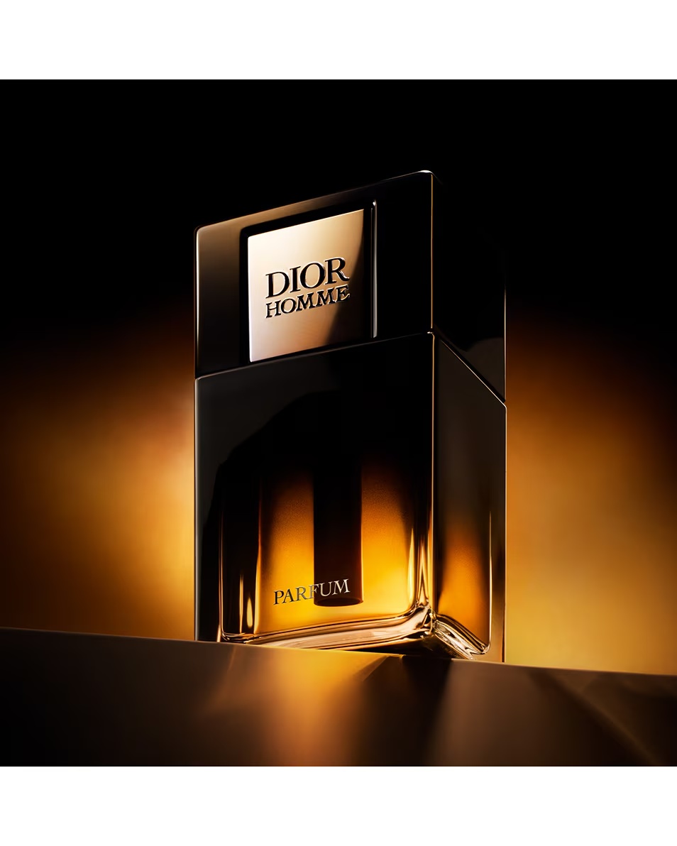 DIOR Dior Homme Parfum Parfum - Κεχριμπαρένιες, Ξυλώδεις και Λουλουδένιες Νότες