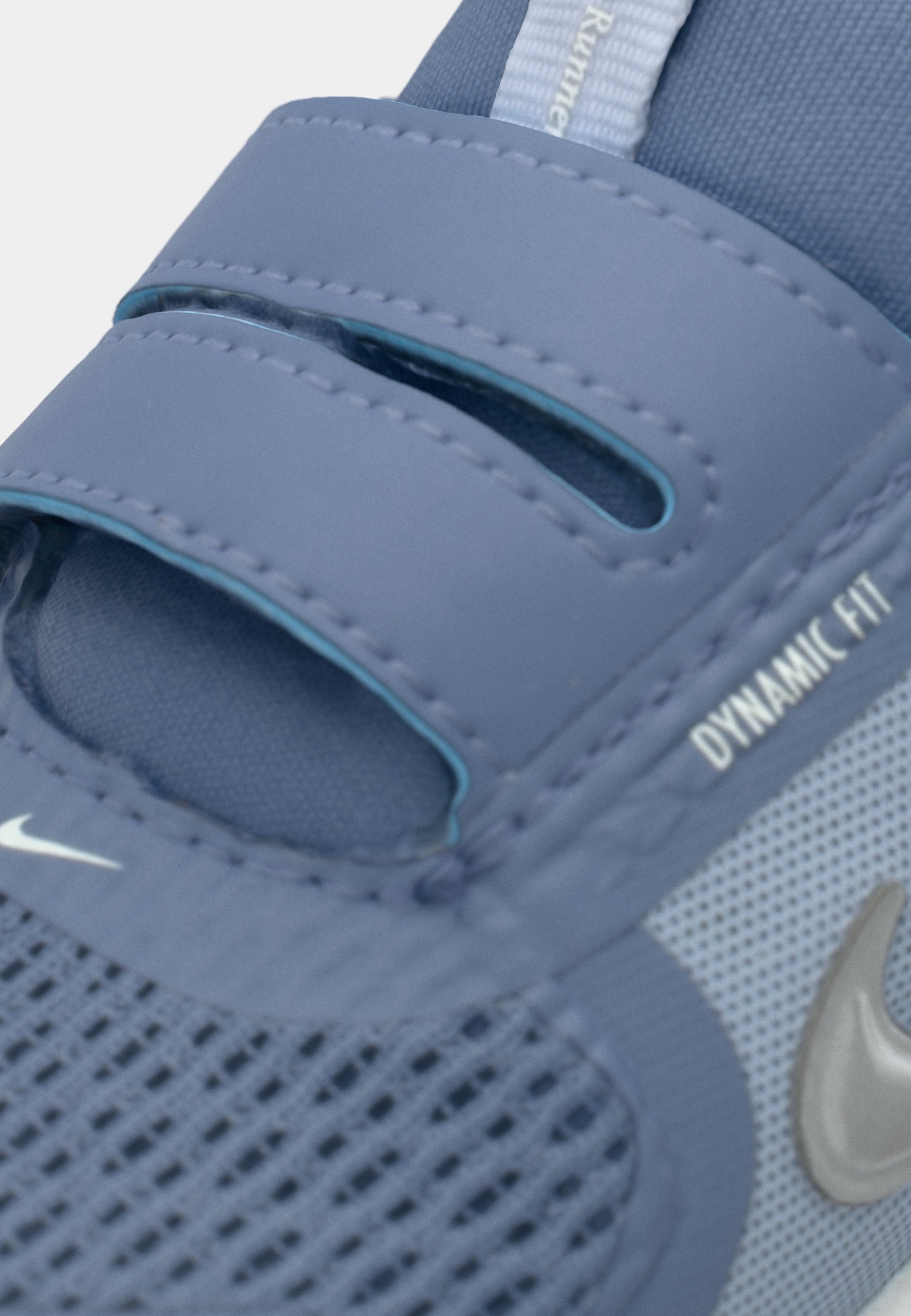 Nike Performance STAR RUNNER 5 UNISEX - Běžecké boty na silnici - black/metalická stříbrná/duchově šedá/platinový odstín