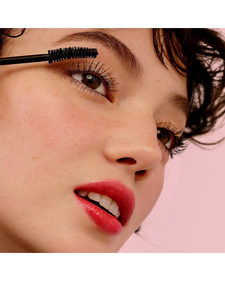 RIMEL BENEFIT COSMETICS FAN FEST RIMEL PENTRU VOLUMIZARE ȘI EVENIMENTARE - MINI