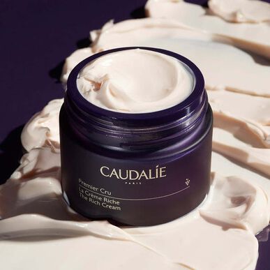 Caudalie Premier Cru La Crème Riche Recharge Rich -ryppyjä ja ikääntymistä ehkäisevä voide, täyttöpakkaus 50 ml 50 ml