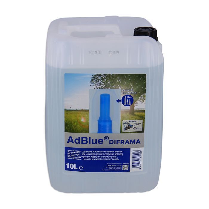 Dos bidones Diframa de 10 litros de AdBlue con boquilla vertedora.