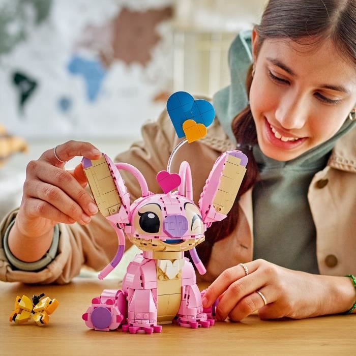 LEGO | Disney 43257 Angel - Set di costruzioni Lilo & Stitch - Età 9+