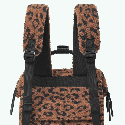 Cabaia Adventurer Small Gaya brauner Rucksack