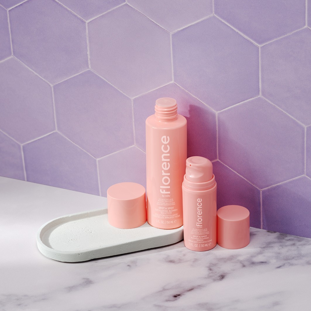„Florence by Mills Spot A Spot“ veido šveitiklis odos netobulumams mažinti – 150 ml