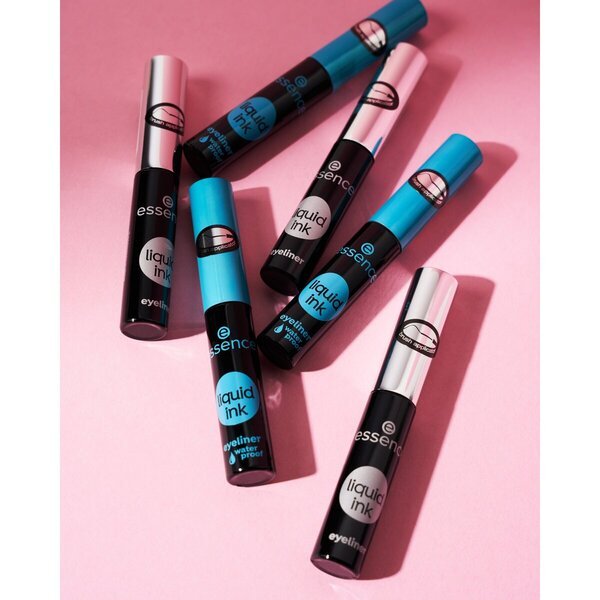 Essence Liquid Ink 01 Црни водоотпорни ајлајнер