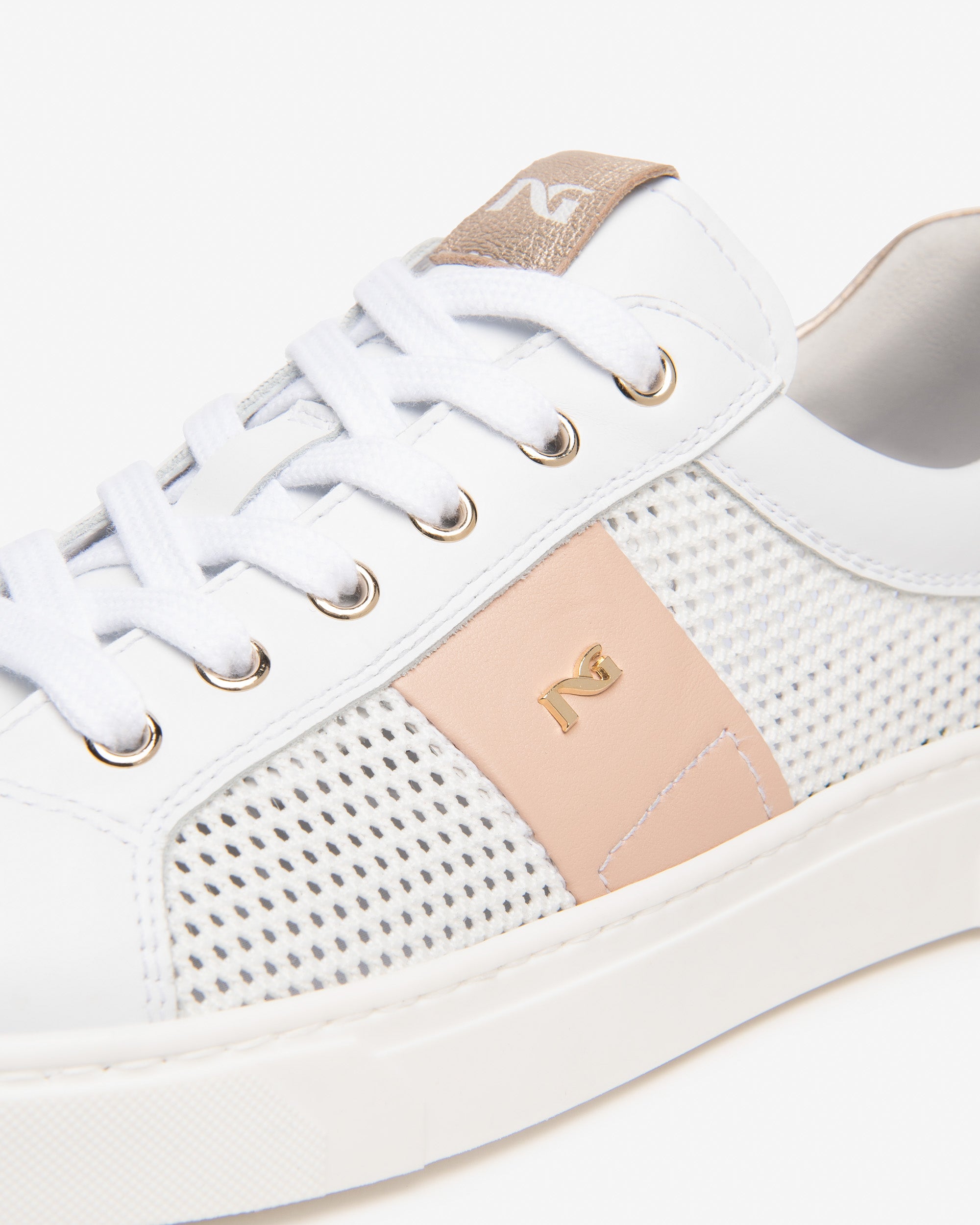  Damen-Sneaker aus Leder und Funktionsmaterial