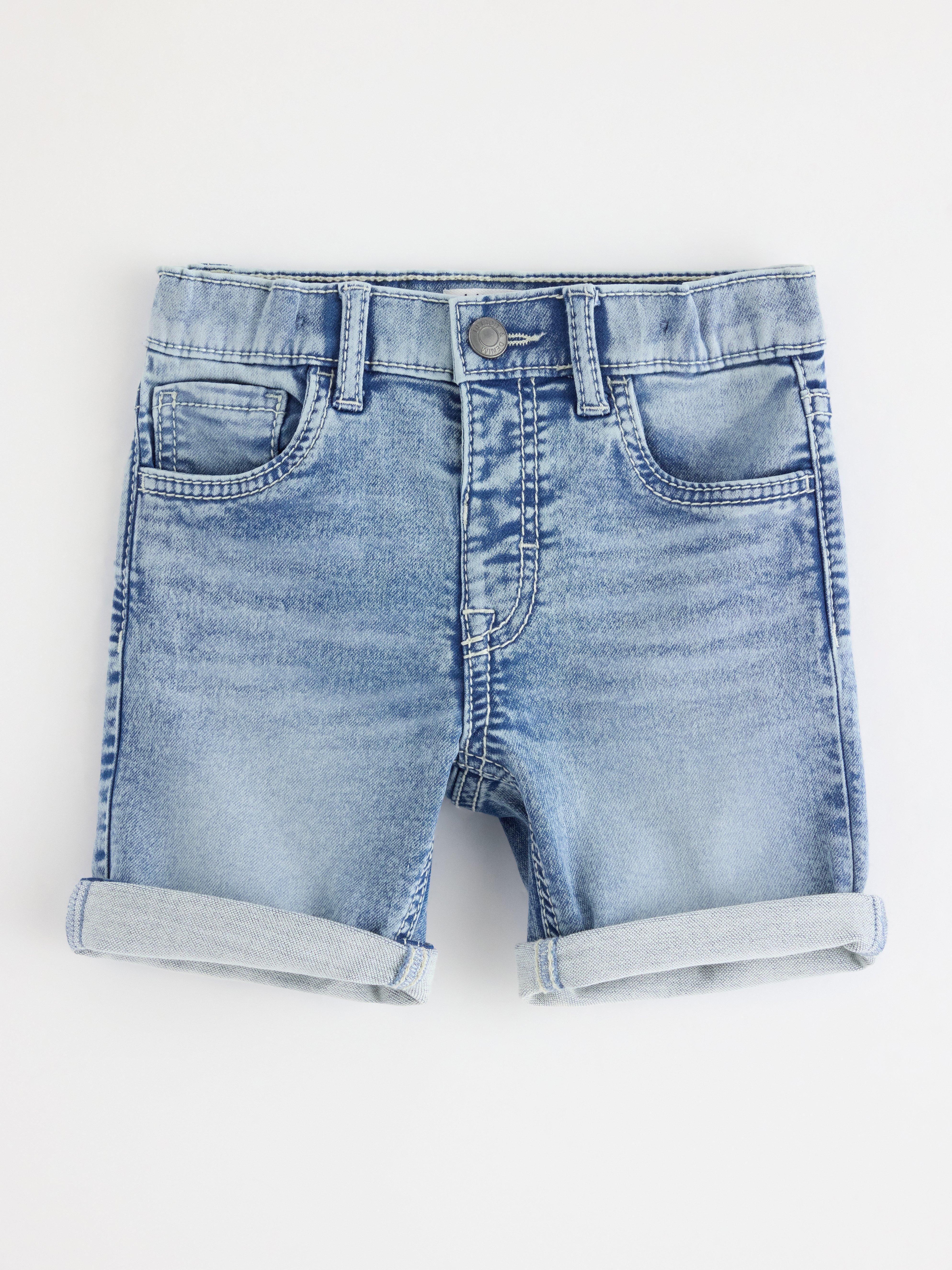 Pantaloni scurți din denim cu croială dreaptă, cu denim ușor super elastic