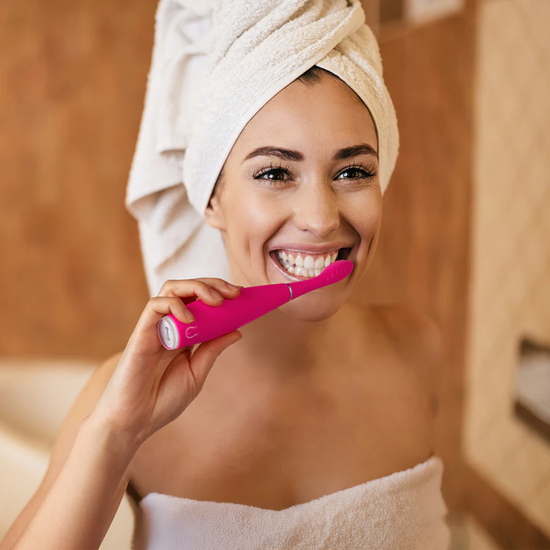 Escova de dentes elétrica FOREO ISSA™ 4