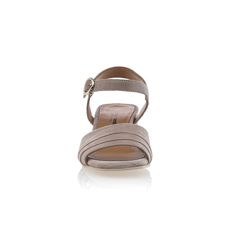 Beige sandaler / sko med åpen tå til dame