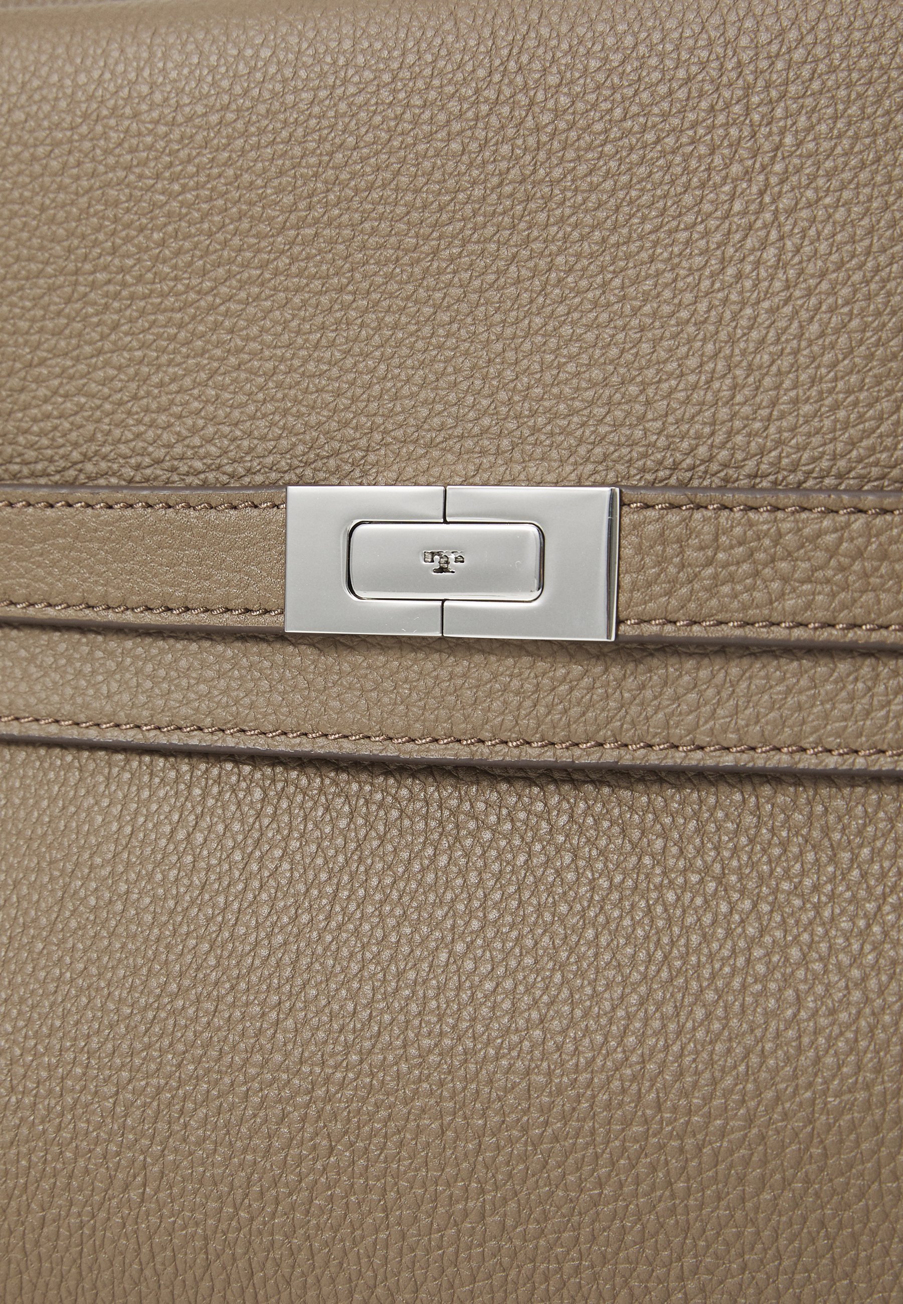 Sac à bandoulière Tory Burch LEE RADZIWILL PEBBLED LARGE - Sac à main - champignon sauvage