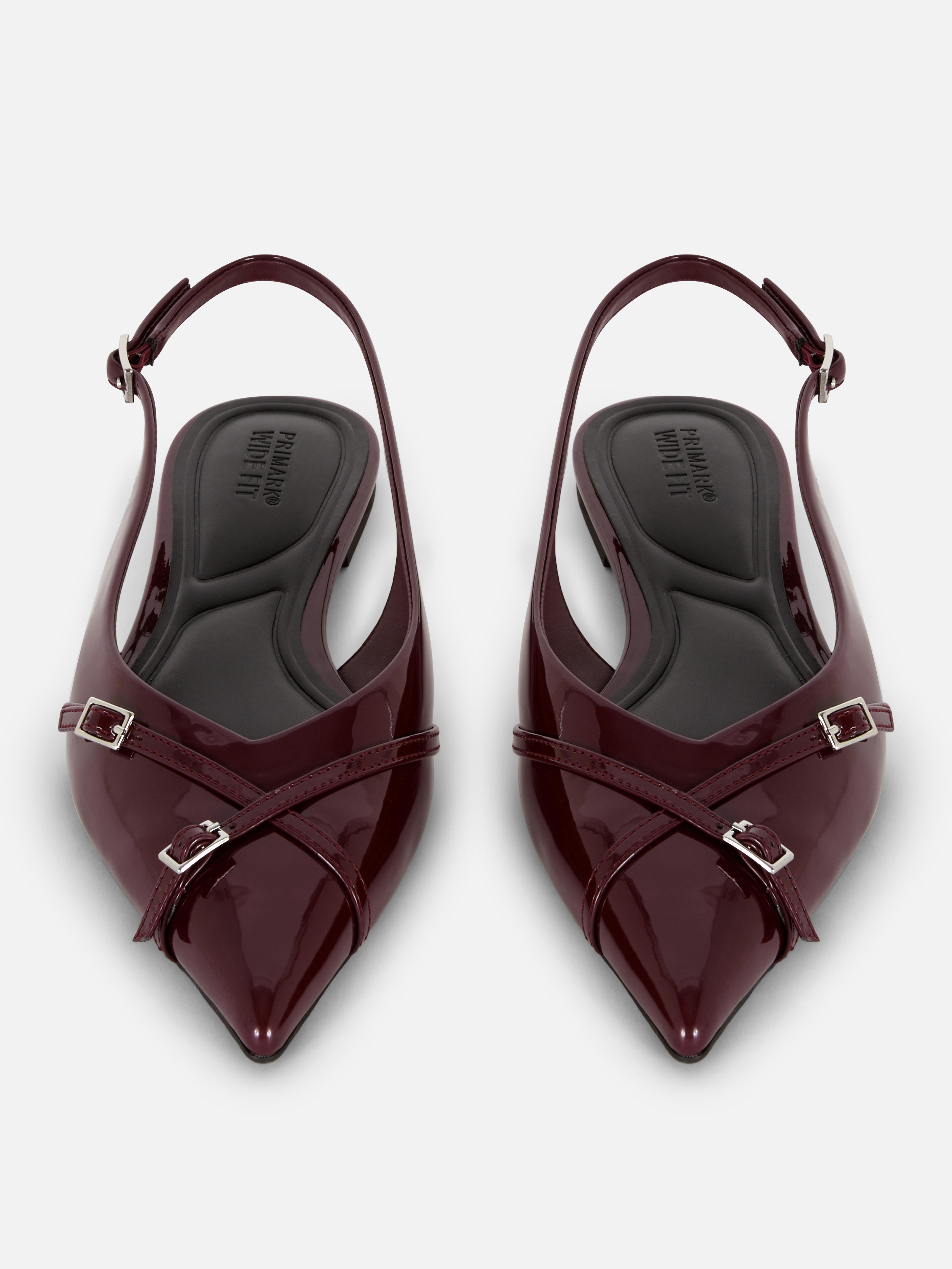 Pantofi sport cu croială largă și vârf ascuțit, tip slingback