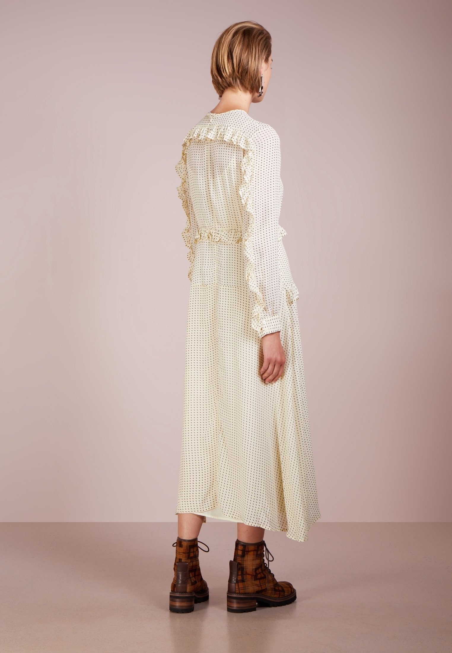 Sukienka Lovechild Maxi - ecru