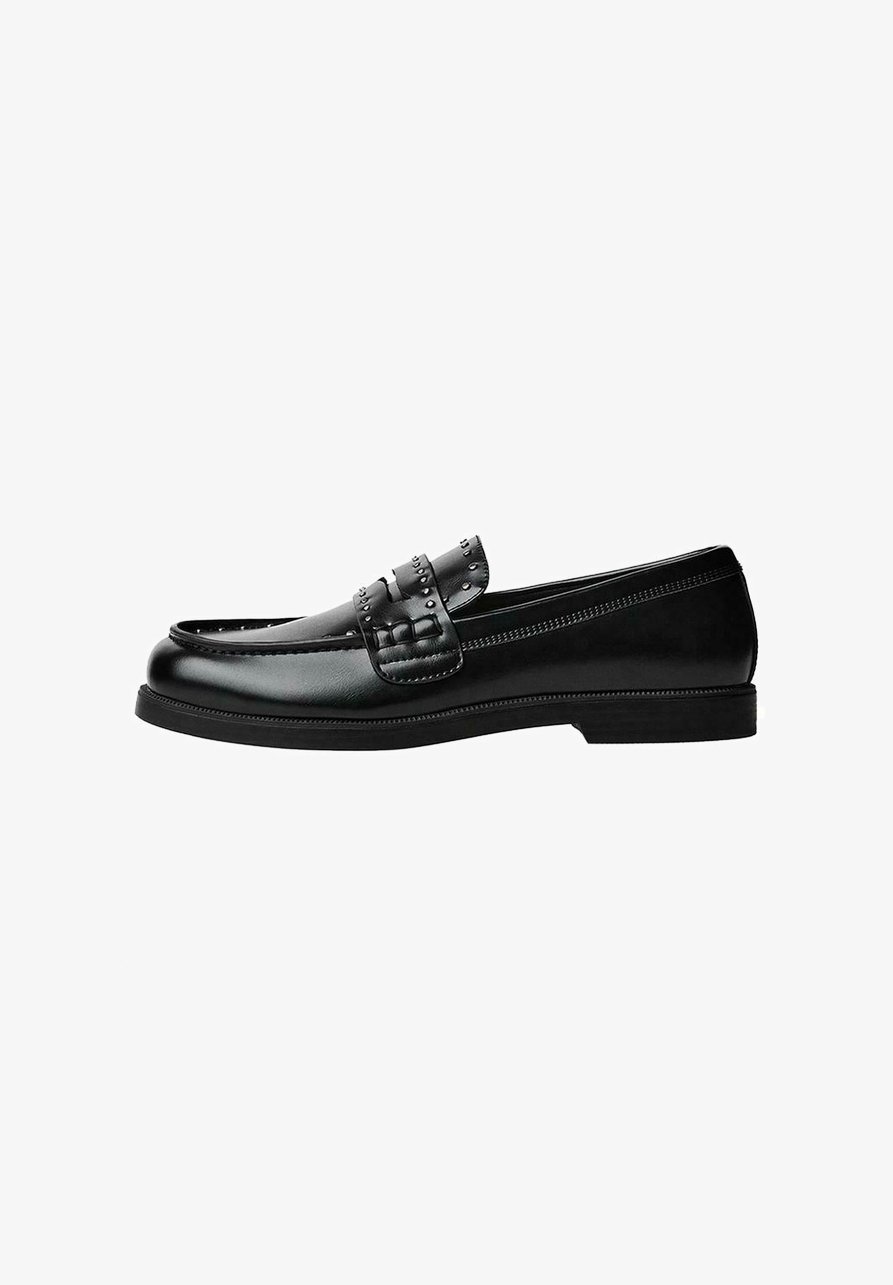 Bershka instappers met studs - zwart