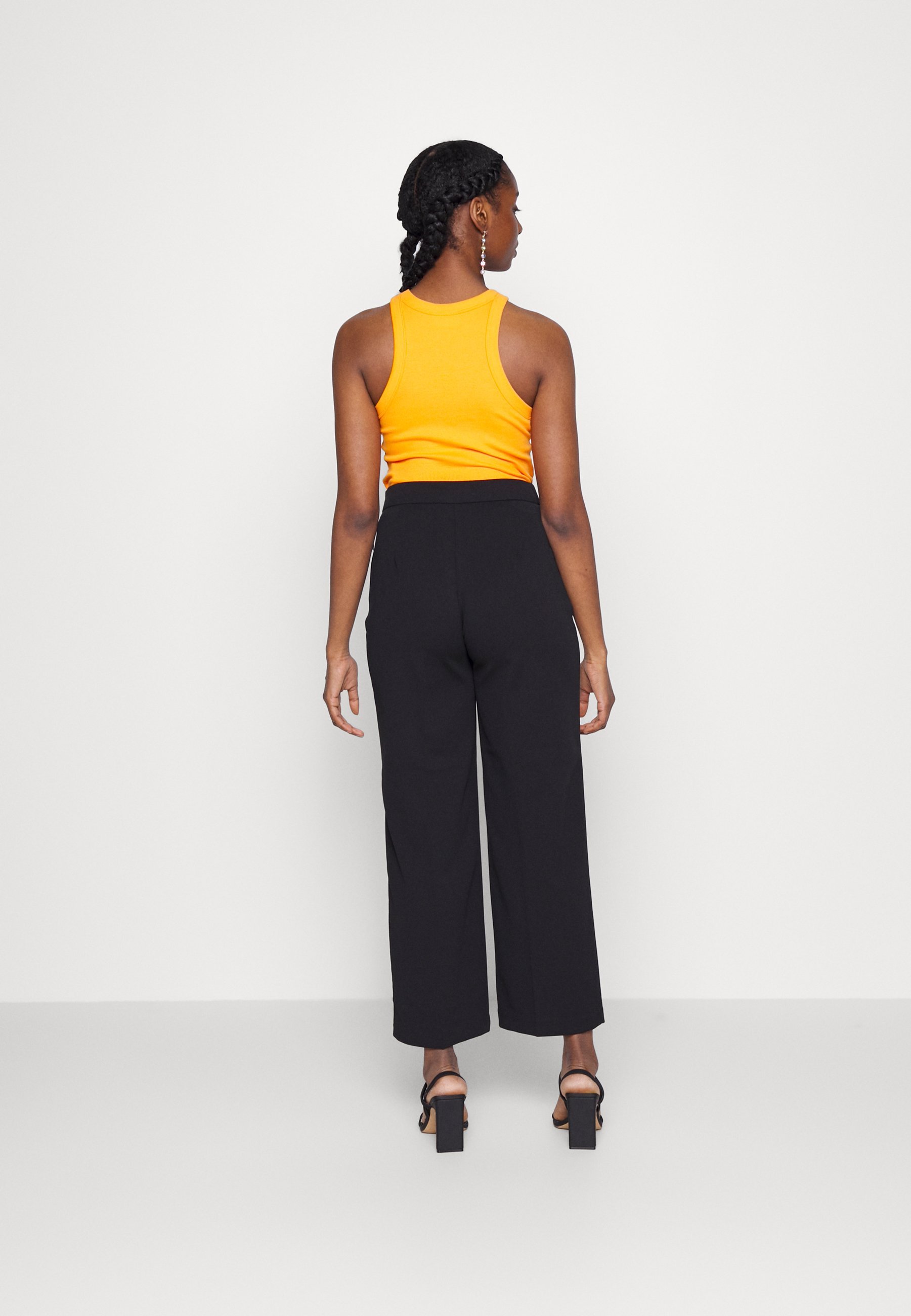 ONLY Petite ONLCAROLINA LONG PANT - Spodnie - czarne