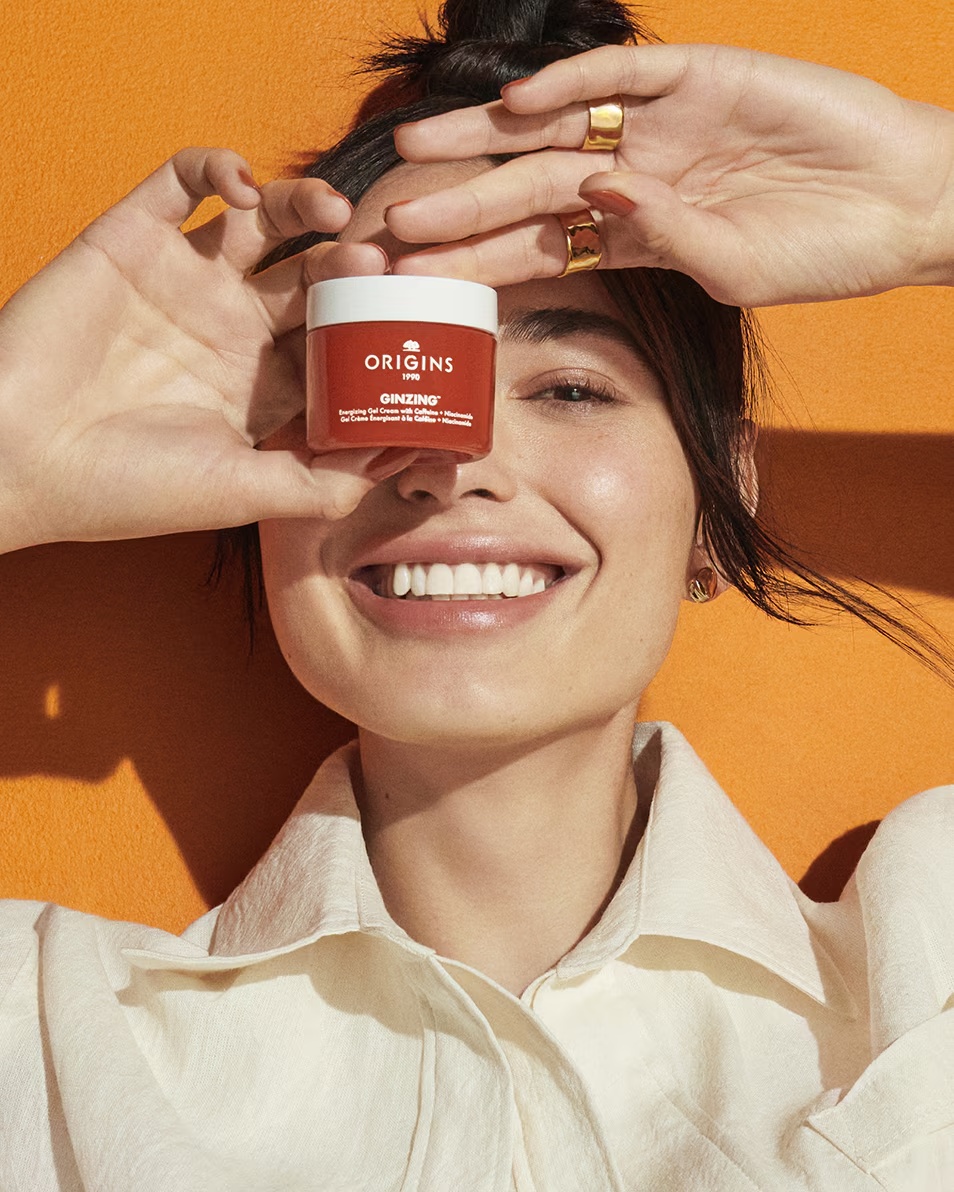 ORIGINS GINZING™ ΕΝΕΡΓΟΠΟΙΗΤΙΚΗ ΚΡΕΜΑ ΤΖΕΛ ΜΕ ΚΑΦΕΪΝΗ ΚΑΙ ΝΙΑΚΙΝΑΜΙΔΗ ΕΝΥΔΑΤΙΚΗ ΚΡΕΜΑ - ΑΝΑΝΕΩΤΙΚΗ ΔΡΑΣΗ