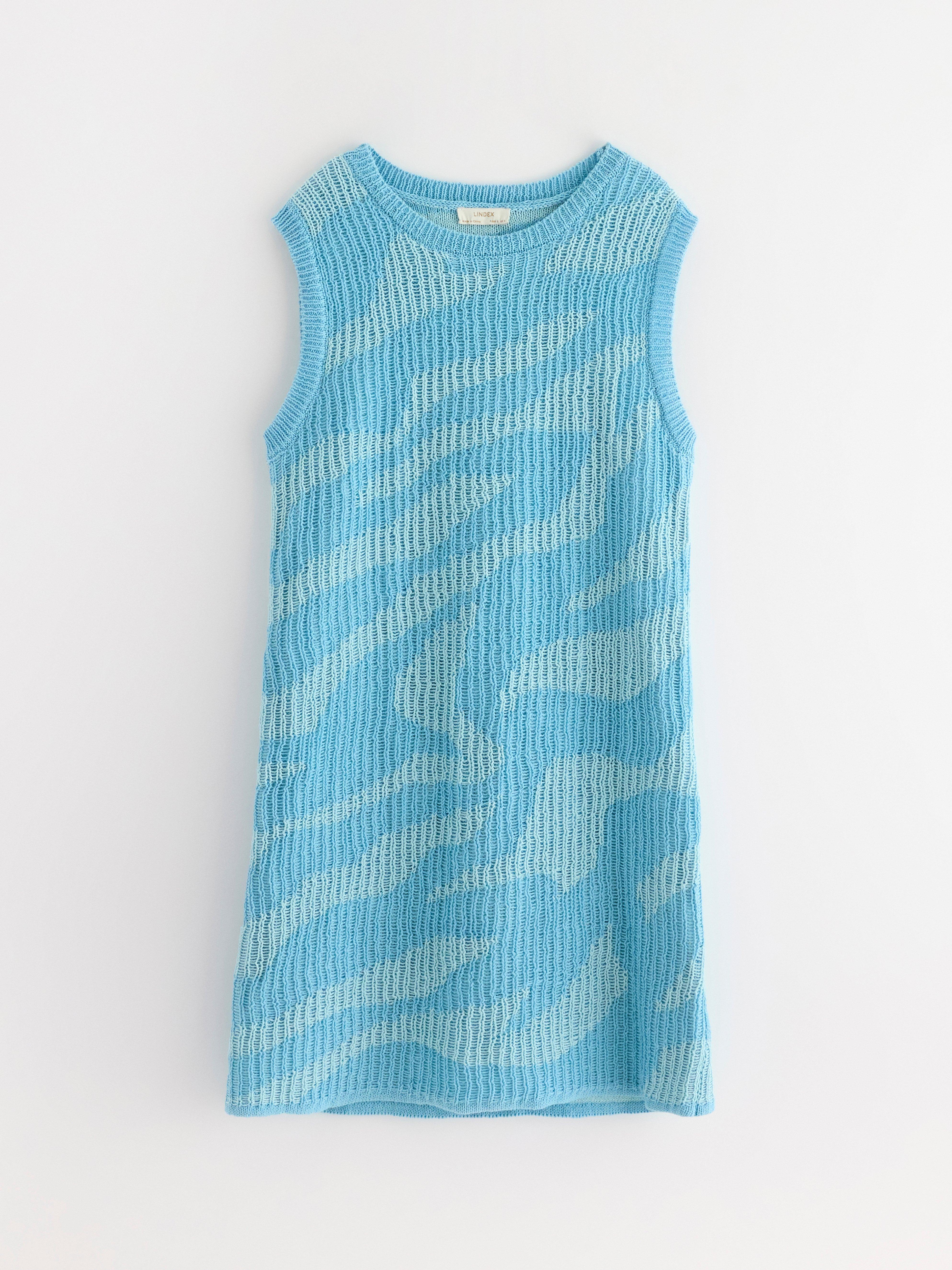 Vestido curto de tricô azul claro acinzentado