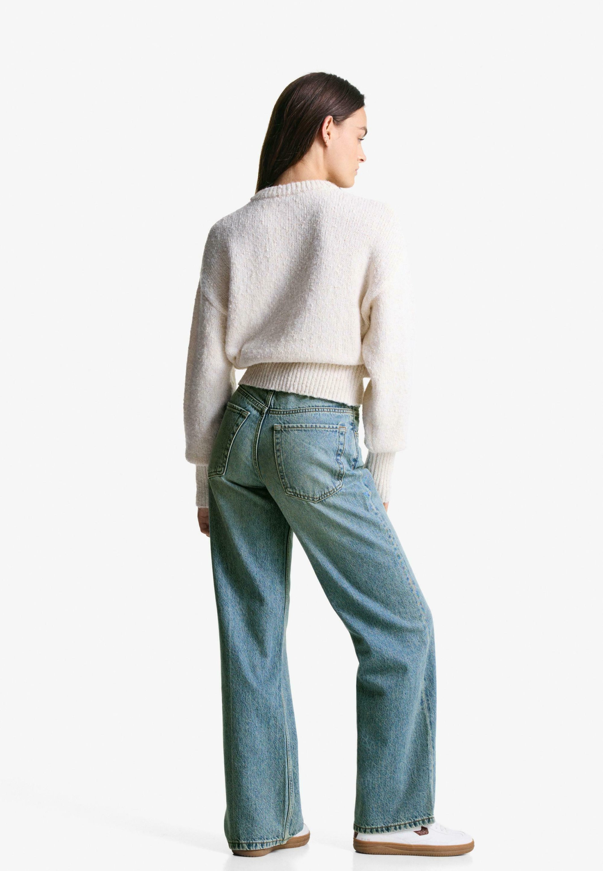 Bershka WIDE - Rechte jeans - lichtblauwe denim