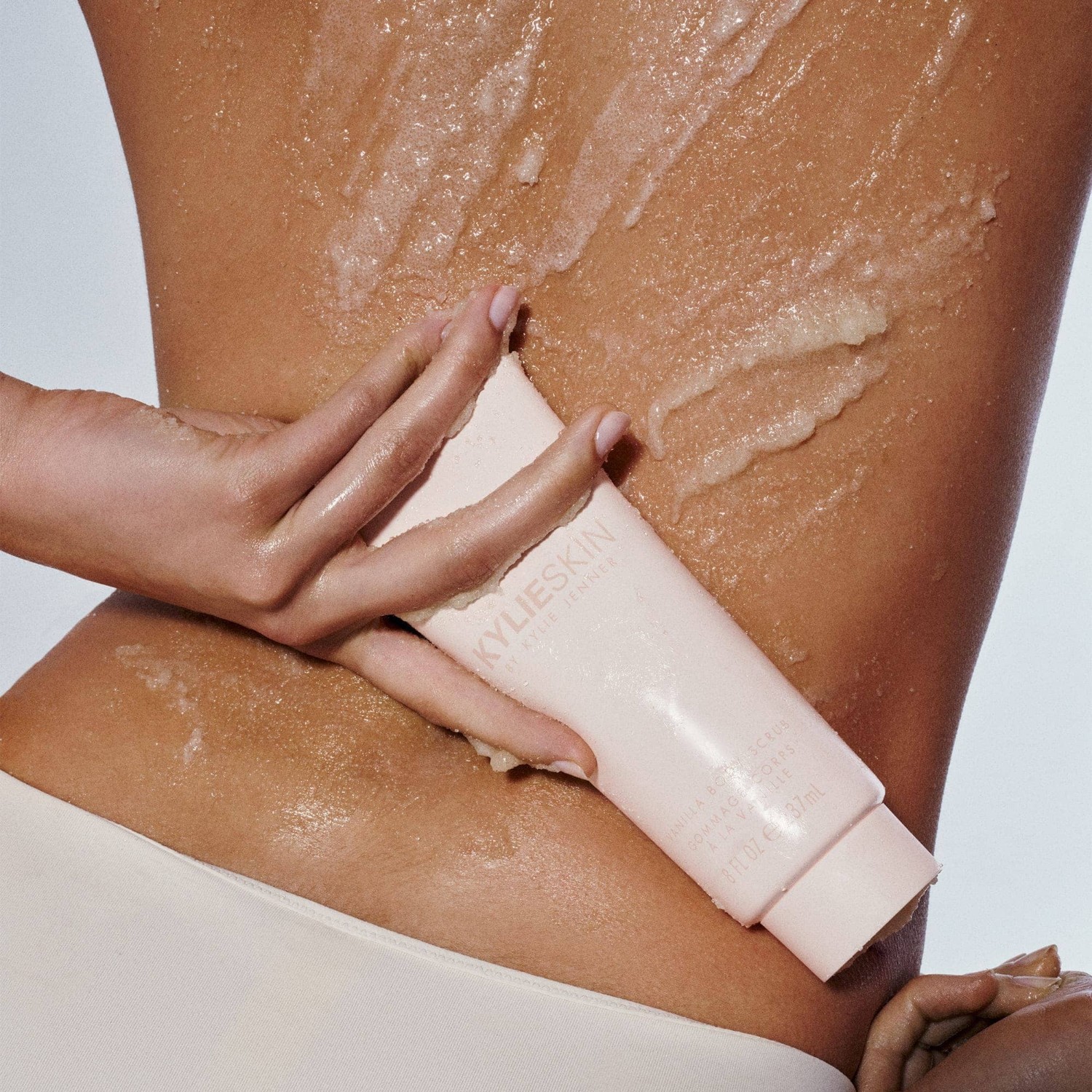 KYLIE SKIN Gommage corps à la vanille