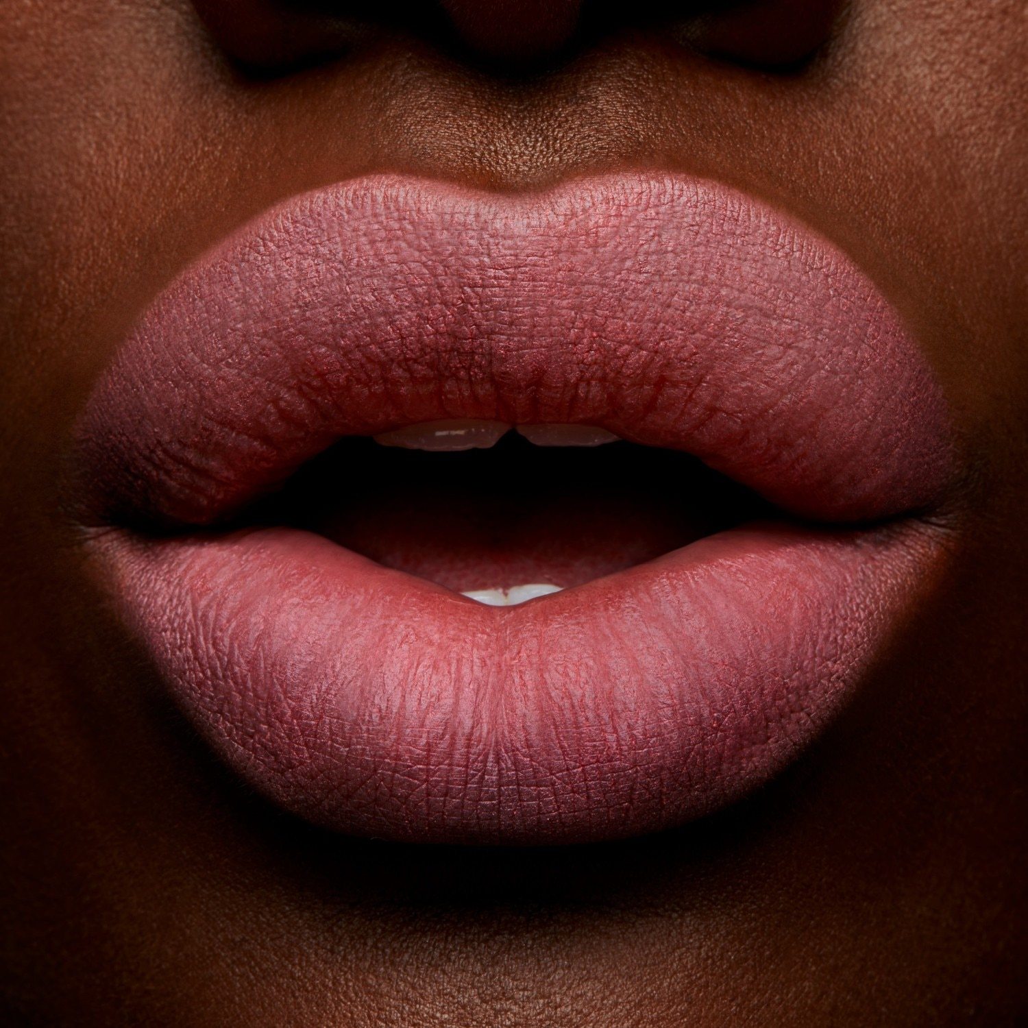 MAC Lippenstift Meet your Matte Powder Kiss - 3 g