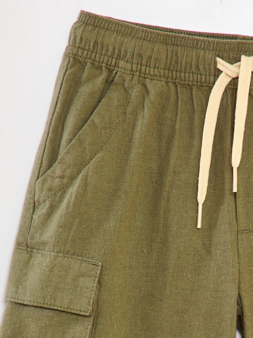 Bermudas con múltiples bolsillos - VERDE