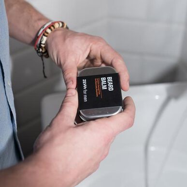 ZEW för män Återfuktande skäggbalsam 80 ml