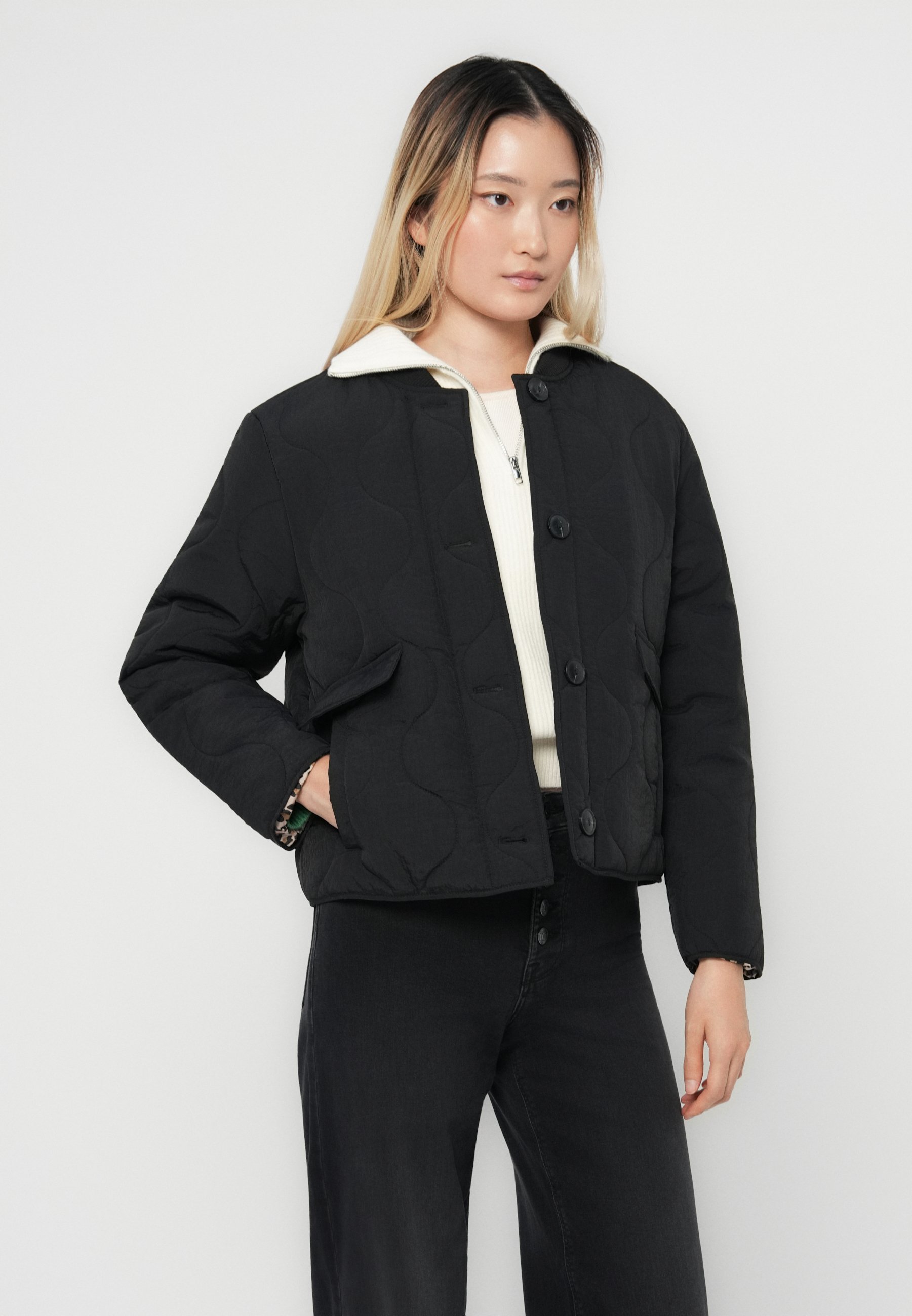 ONLY ONLSALSA JACKET - Lichte jas - zwart