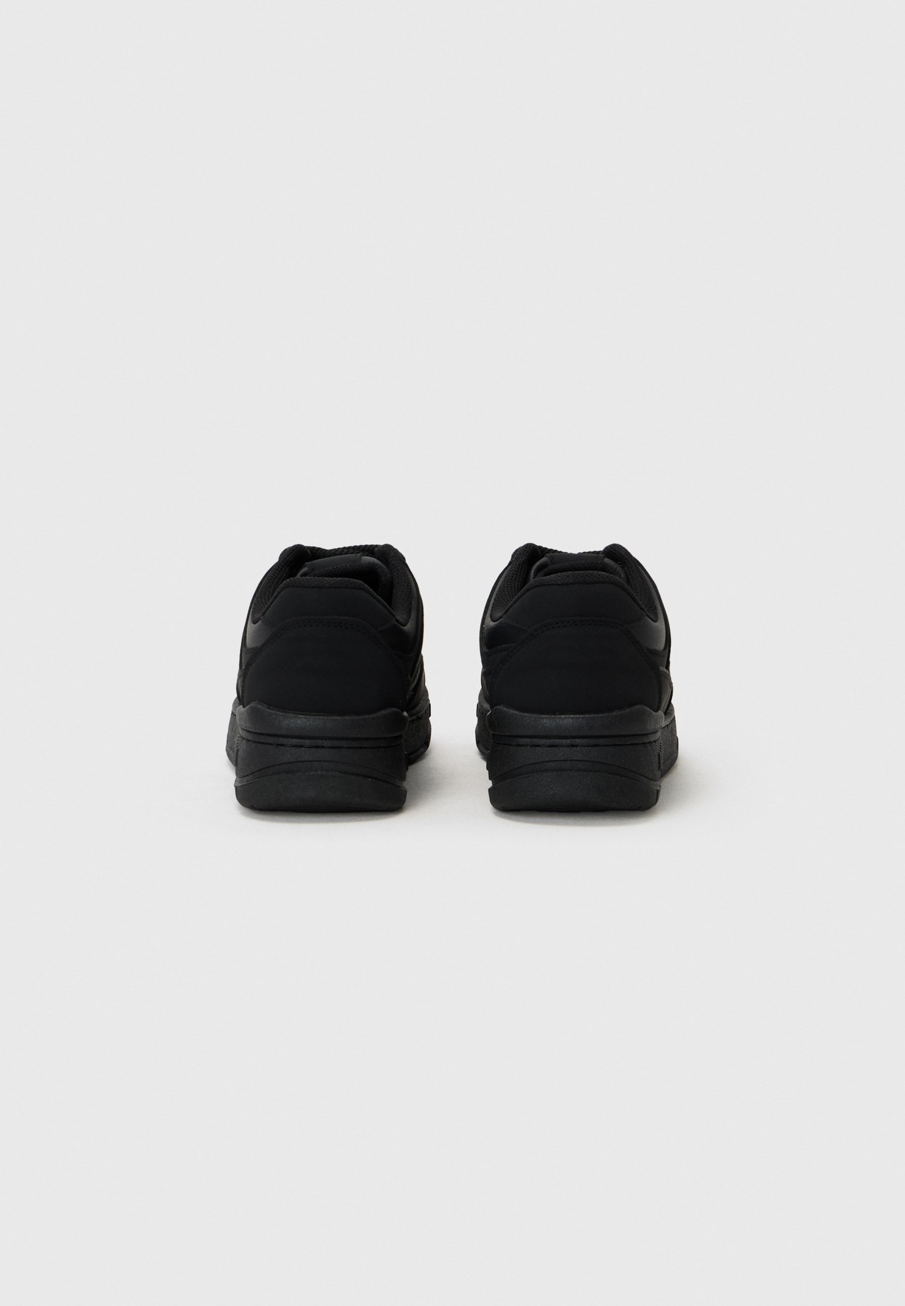 YOURTURN UNISEX - Scarpe da ginnastica - nere