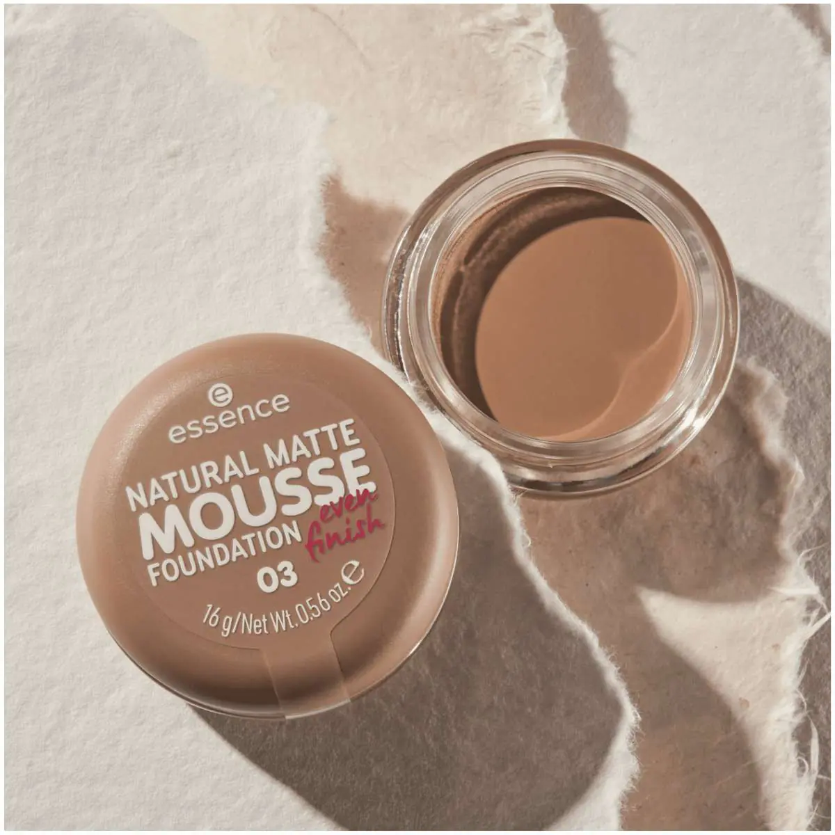Essence Natural Matte Mousse - Foundation 03 16g