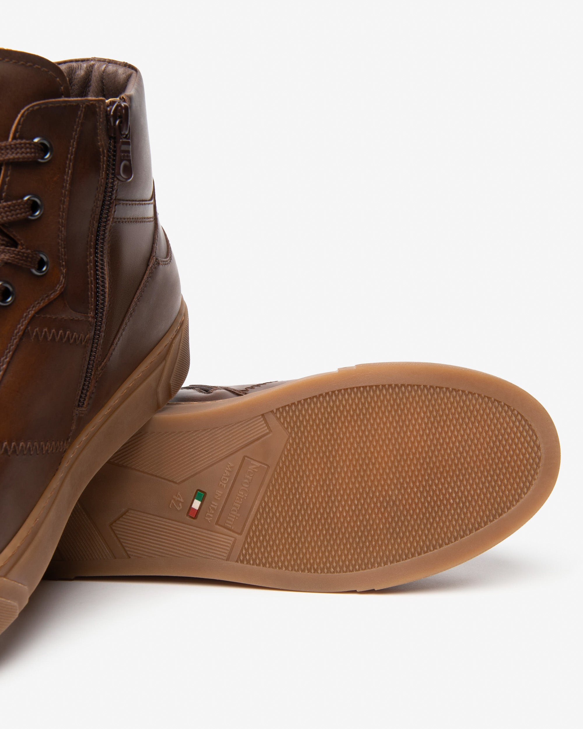 Baskets montantes en cuir pour hommes