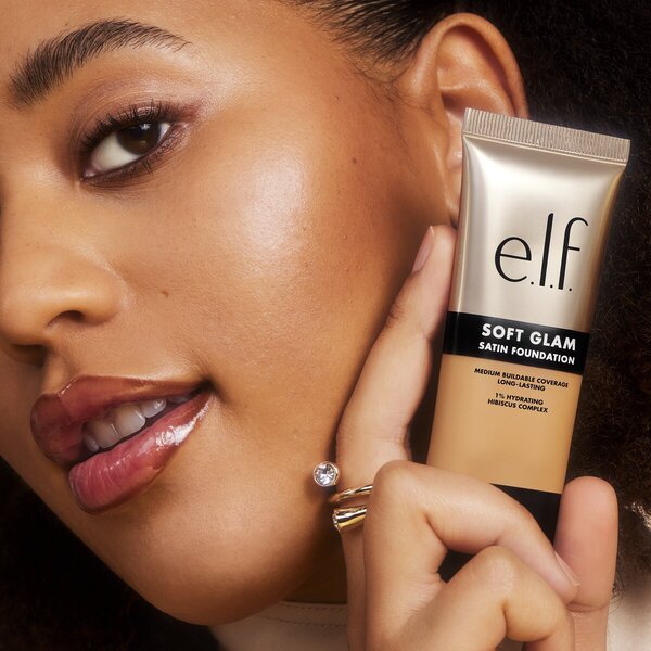 elf Soft Glam 20 Light Cool Satin Foundation<br>30ml