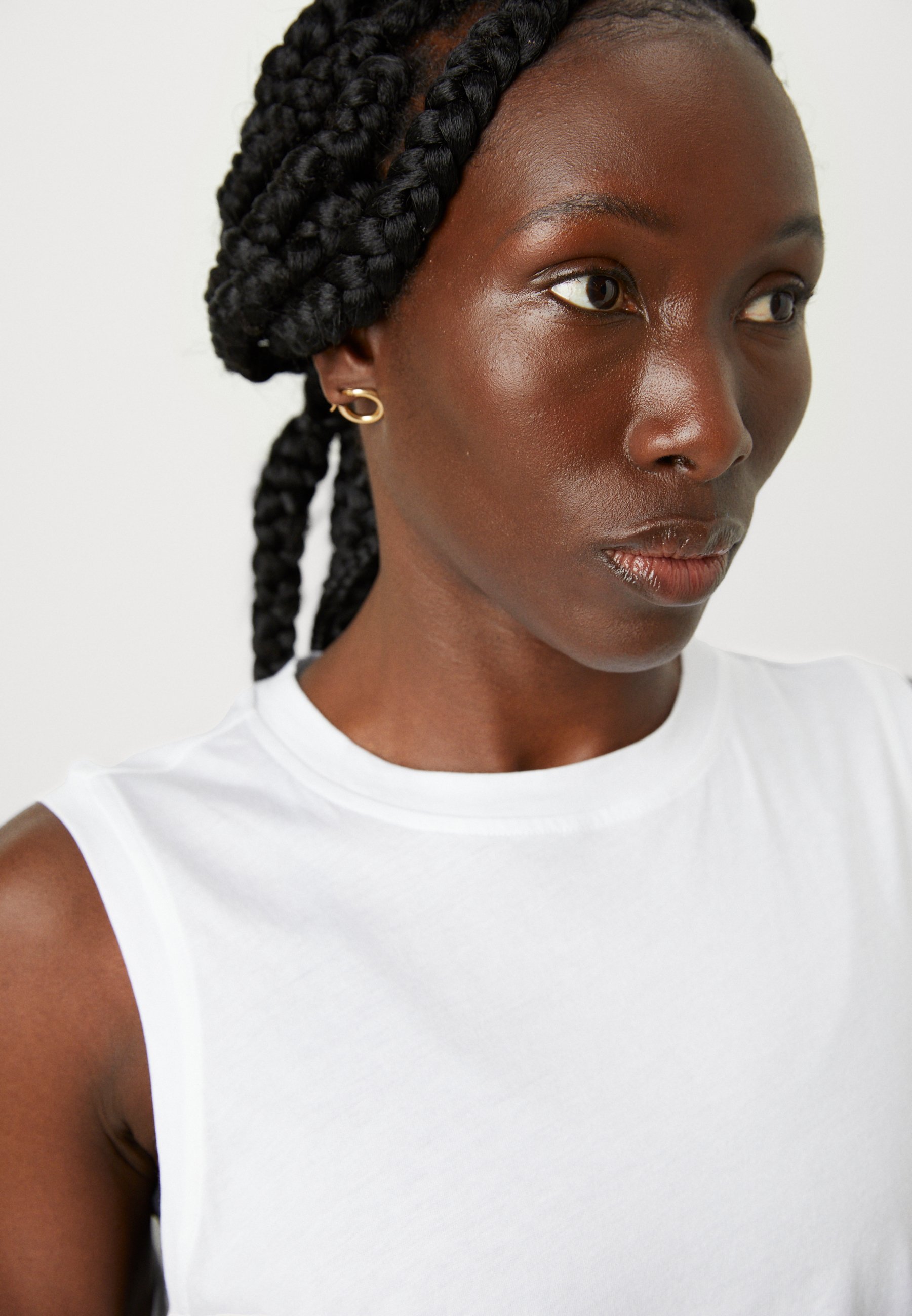 Sweaty Betty ESSENTIAL MOUWLOZE TANKTOP - Top - wit
