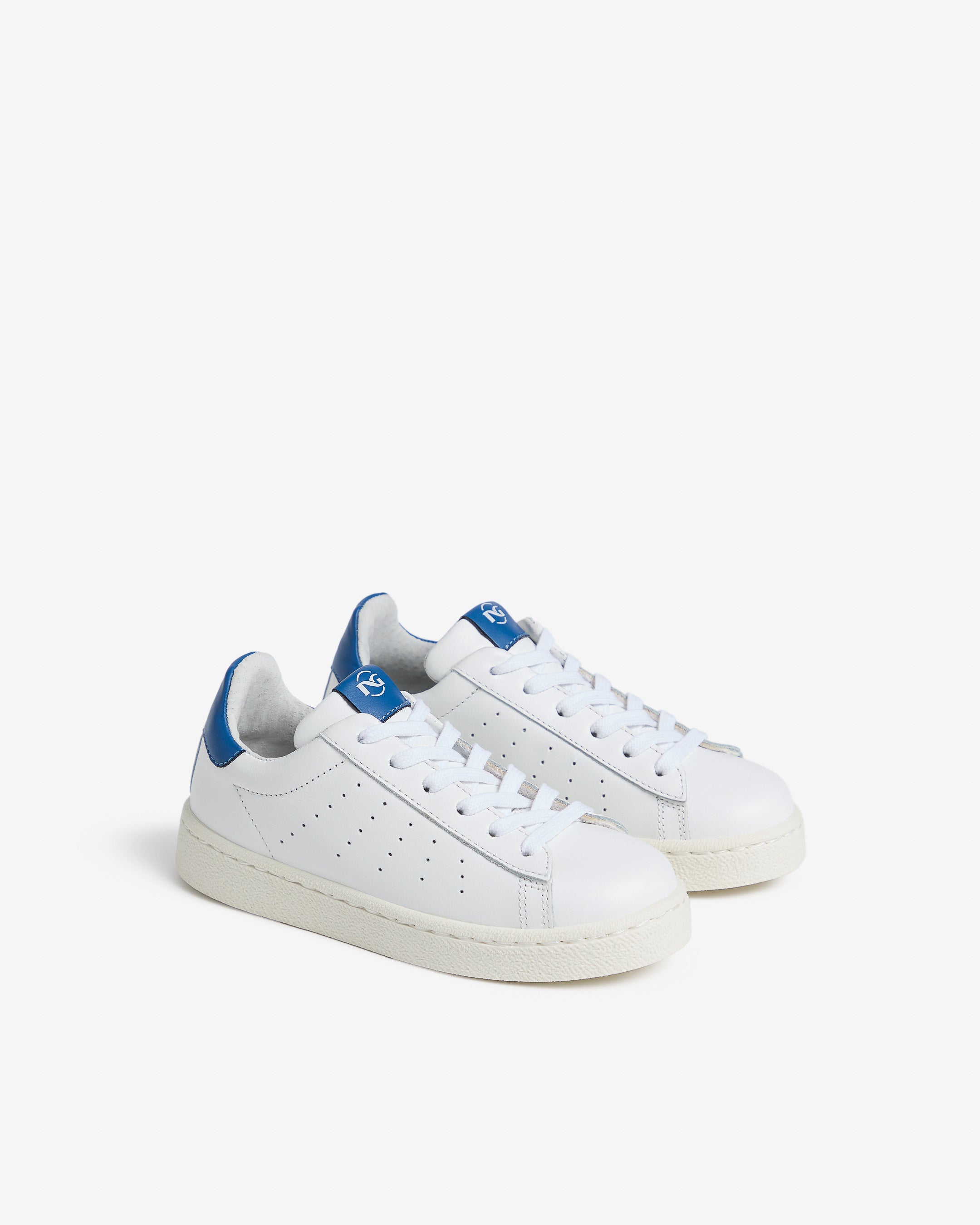  Sneaker für Jungen aus Funktionsmaterial und Leder