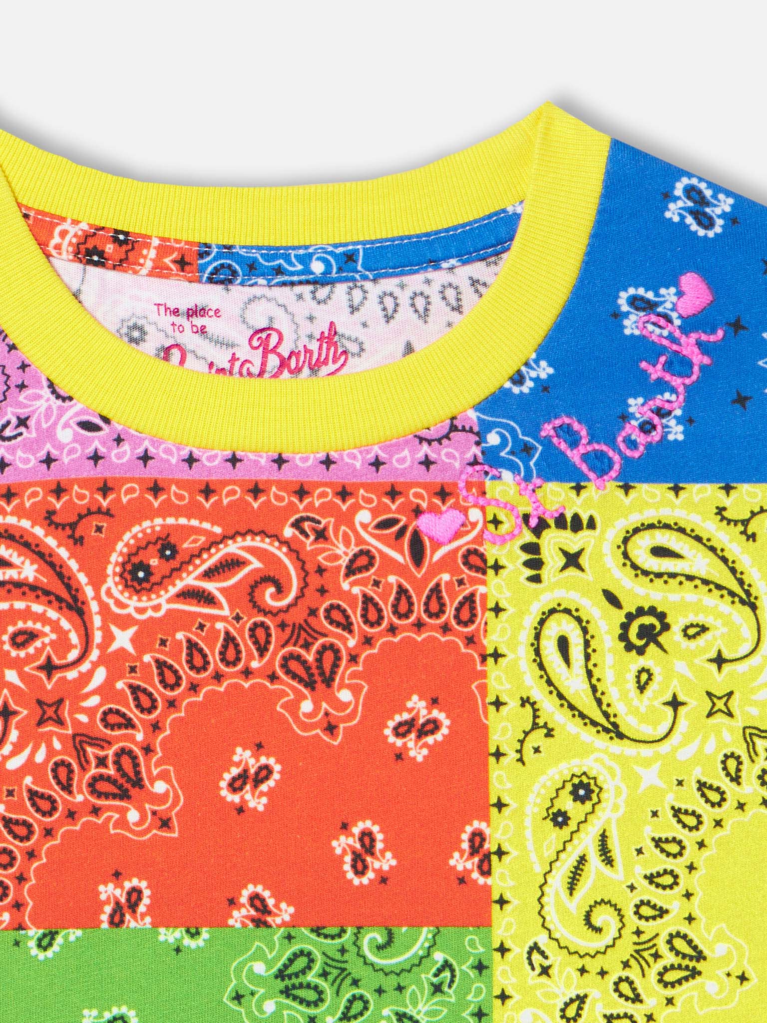 Abito da bambina in cotone con stampa bandana fluo