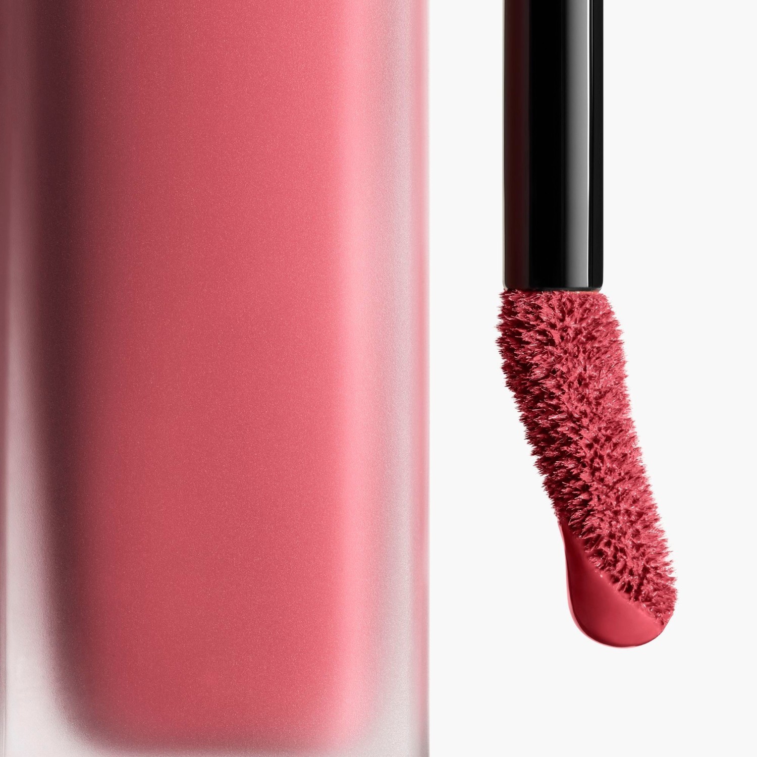 CHANEL rým na pery ROUGE ALLURE LIQUID VELVET - 6 ml