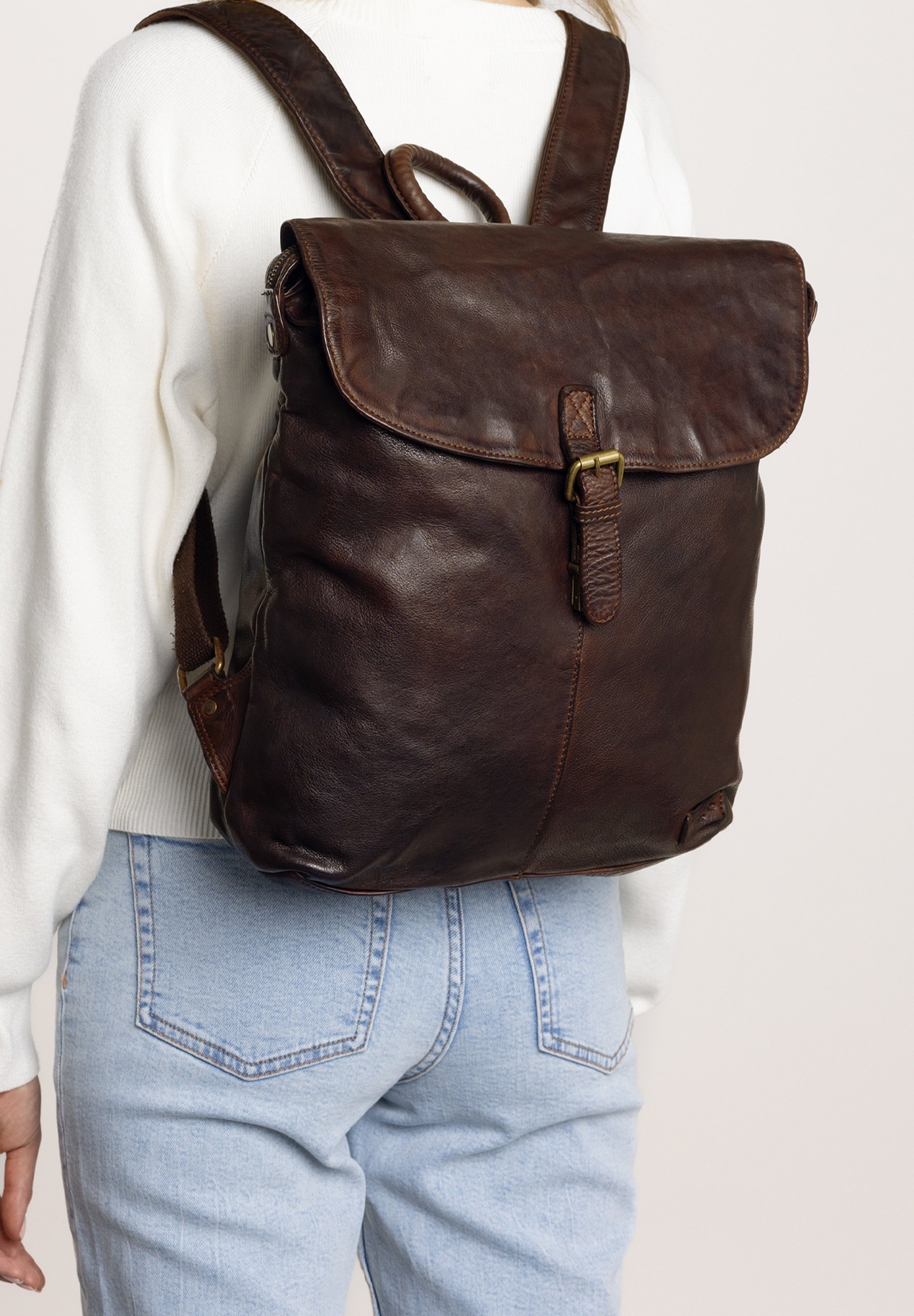 Gusti Leather KIERAN - Rugzak - donkerbruin