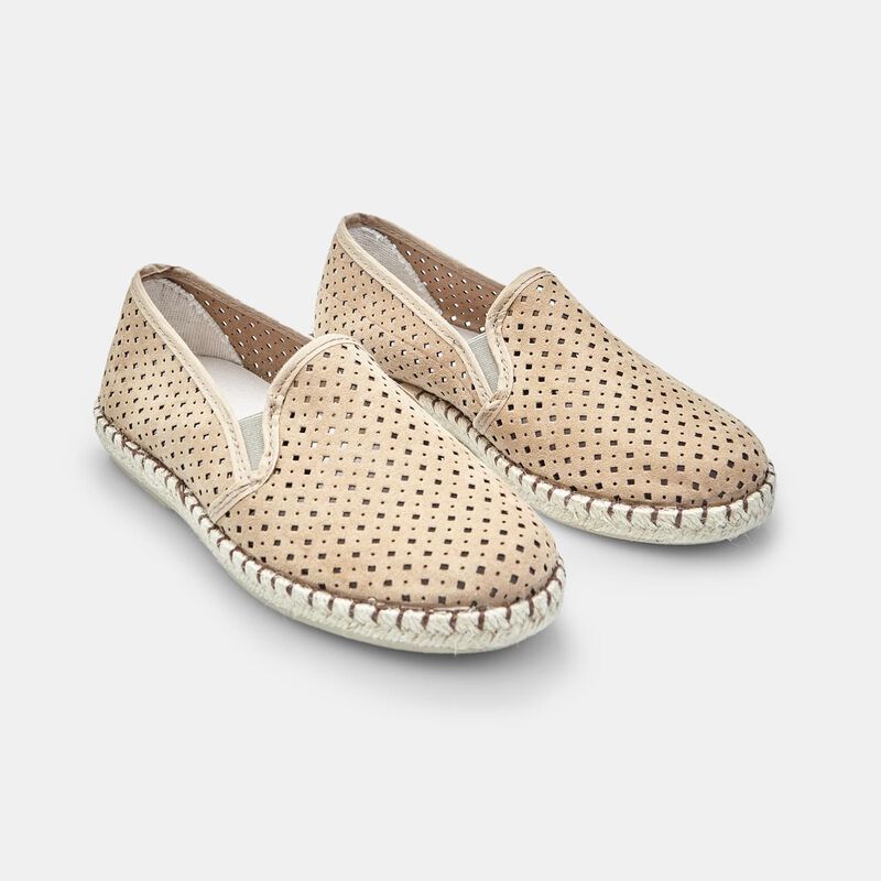 Letnie espadryle damskie BATA ze sznurkiem