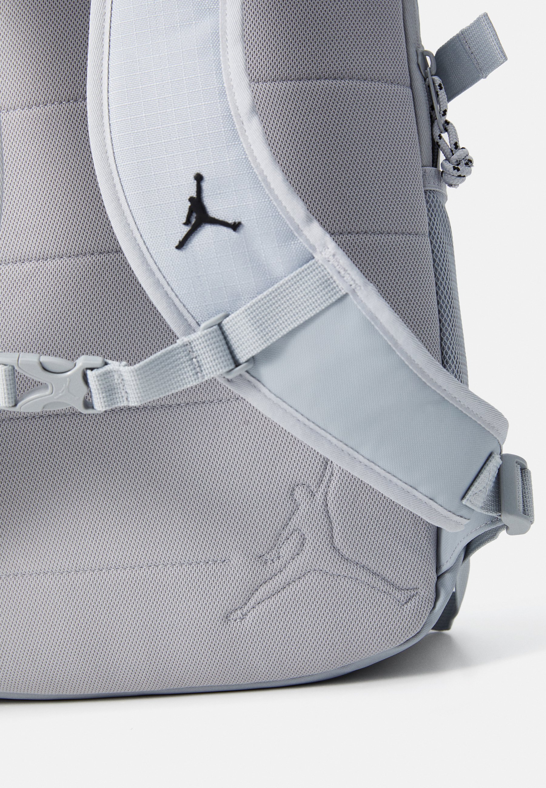 Jordan BLACKTOP BACKPACK - Batoh - šedá