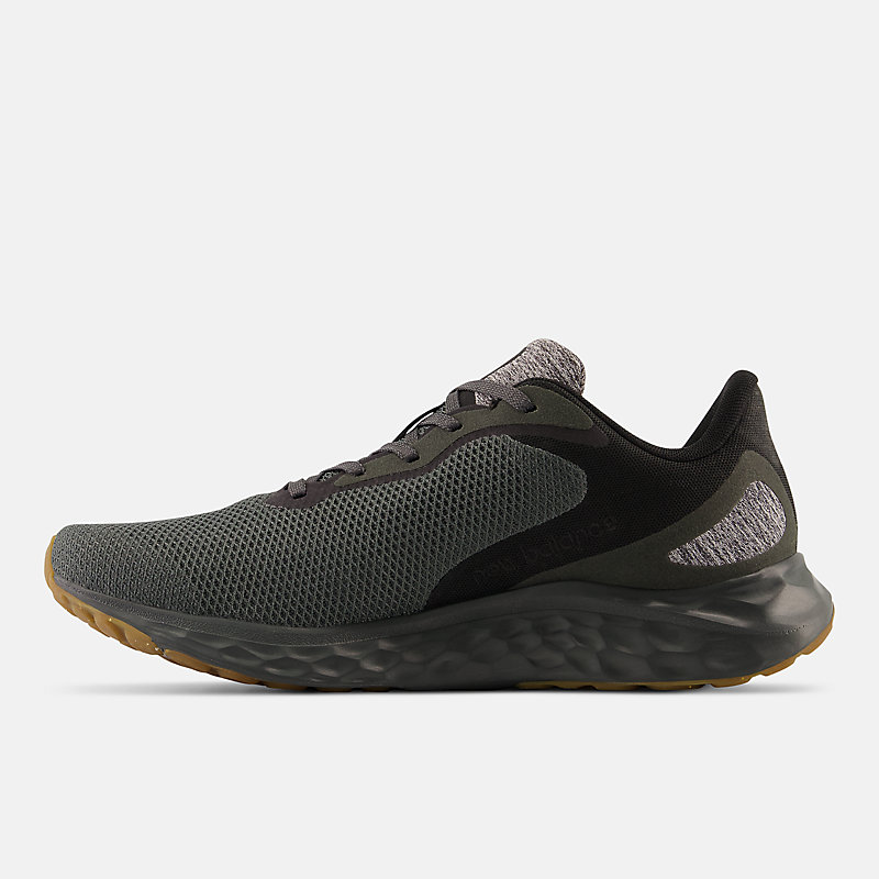 Męska pianka Fresh Foam Arishi v4 – czarna z gumą