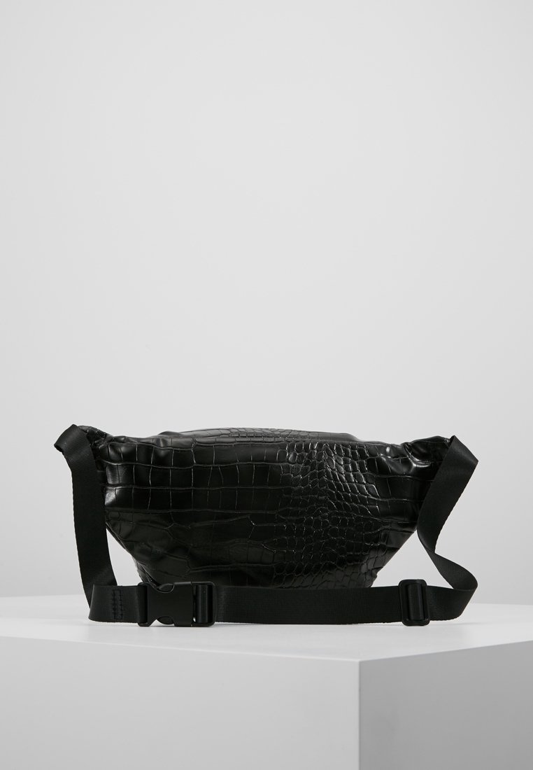 Ledvinka Even&Odd - černá