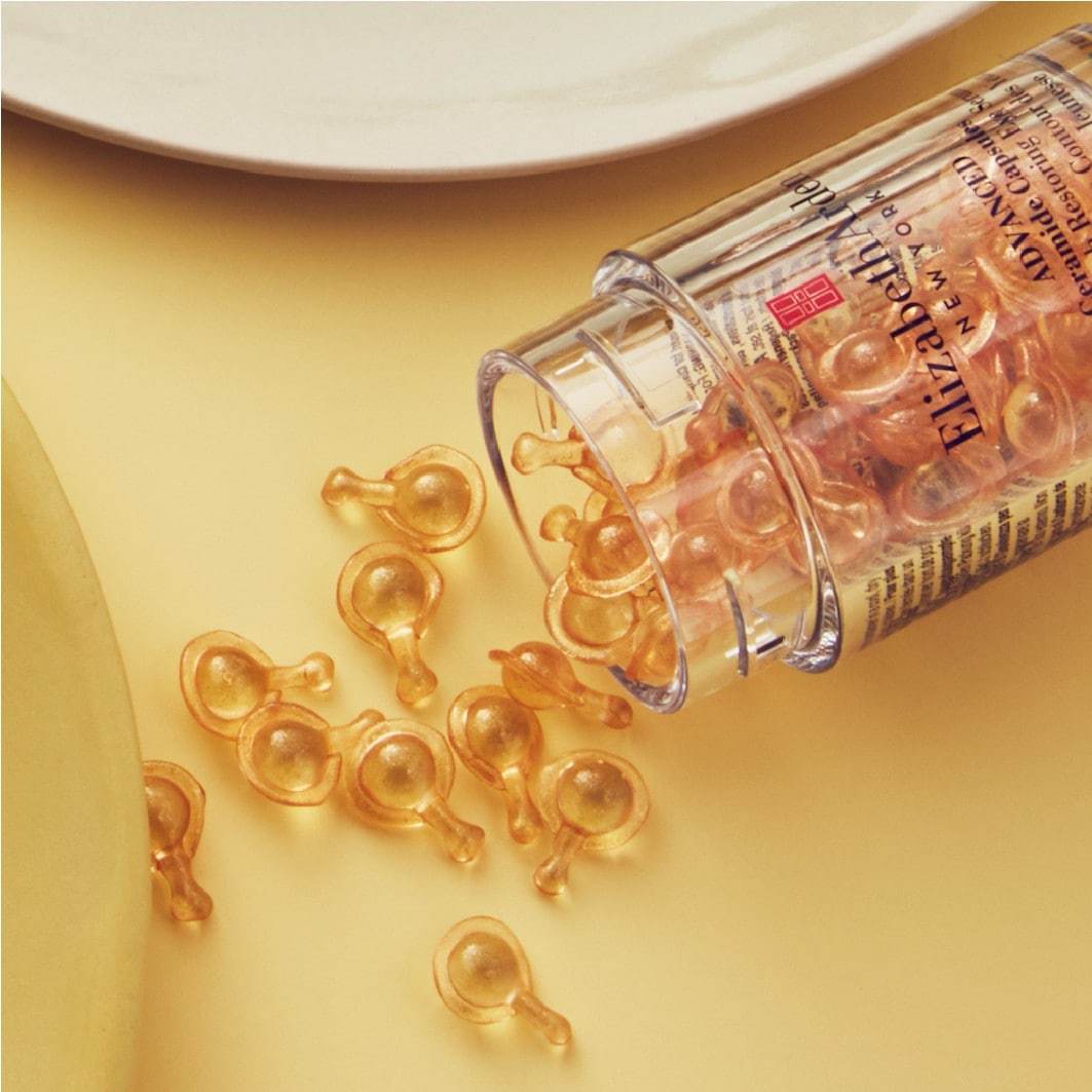 Elizabeth Arden Ceramide Eye Serum – Dnevni pomlađujući serum za područje oko očiju – 60 komada