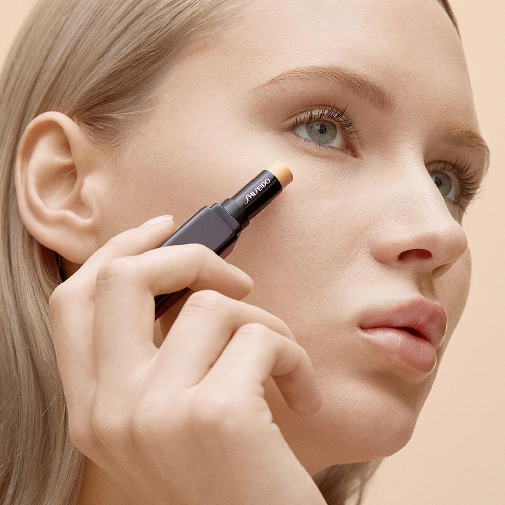„Shiseido“ maskuoklis „SYNCHRO SKIN“ korekcinis gelinis pieštukas – 2,5 g