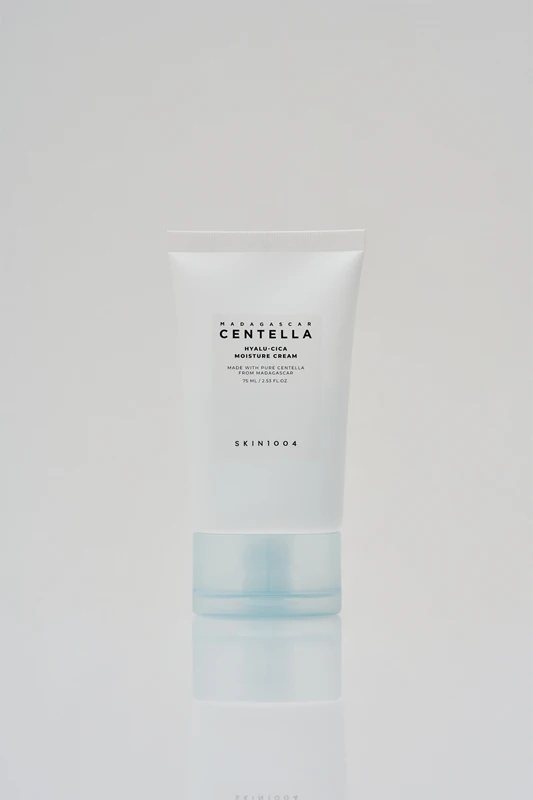 SKIN1004 Madagaskaras Centella Hyalu-Cica mitrinošais krēms dziļi mitrinošs krēms nomierinošai iedarbībai
